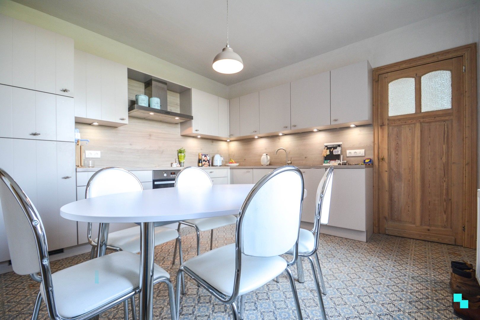 Alleenstaande landelijk gelegen woning met 3 slaapkamers foto 9