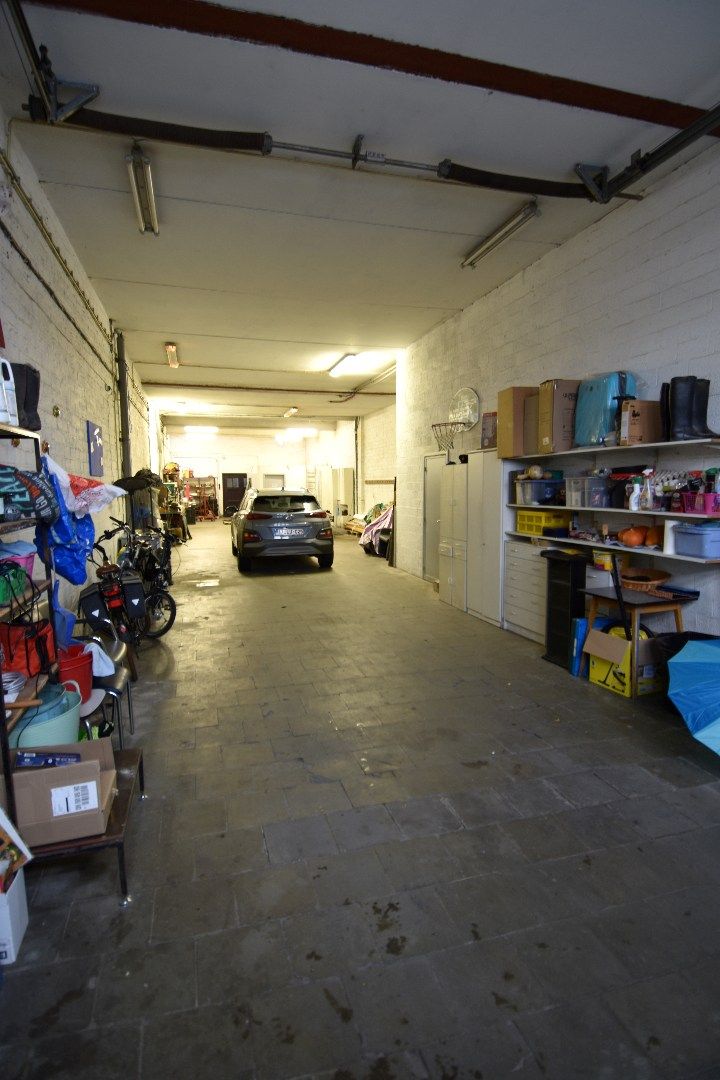 Dubbele opslagruimte (466 m²) met telkens een bovenliggend woongedeelte te koop in Kuurne foto 28