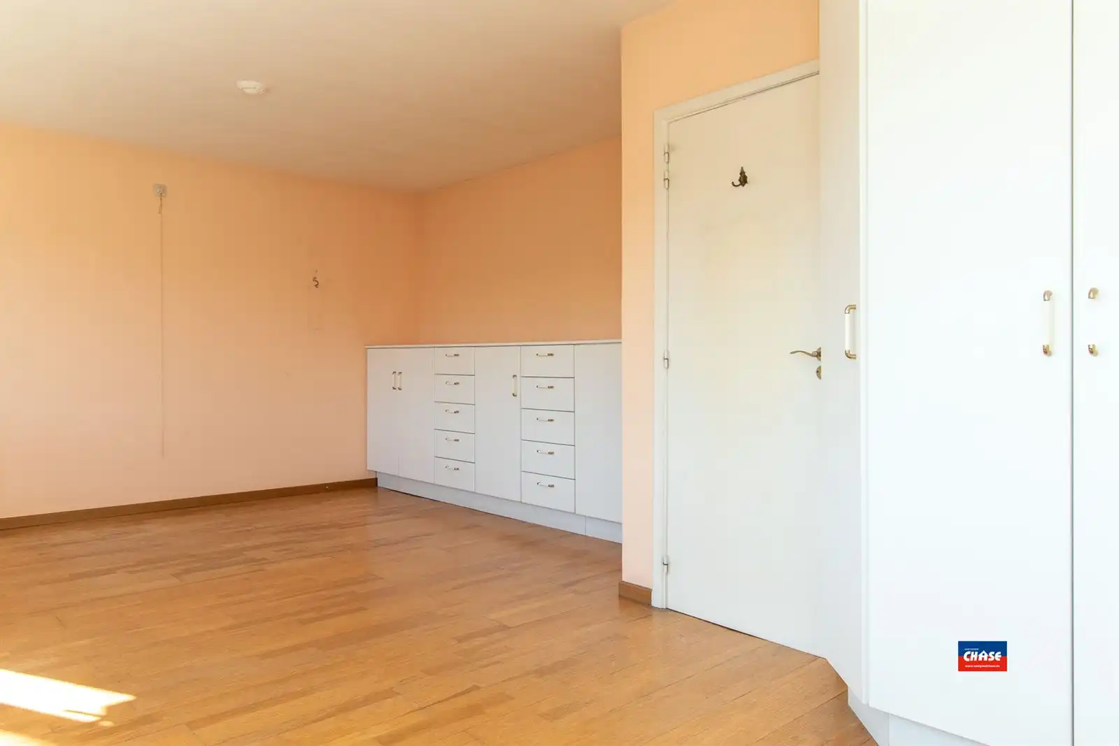 Woning met 2-3 slpks, tuin en garage foto 12