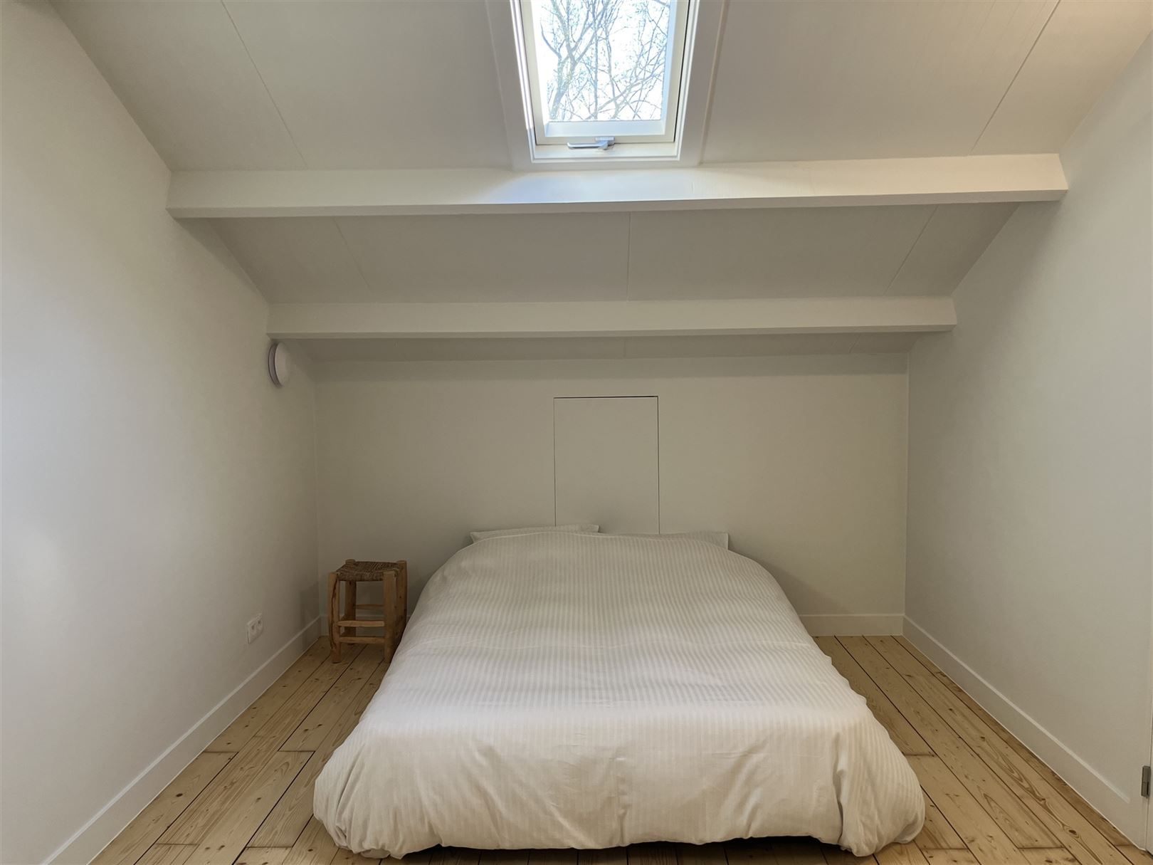 Grondig opgefriste vakantiewoning met grote tuin foto 9