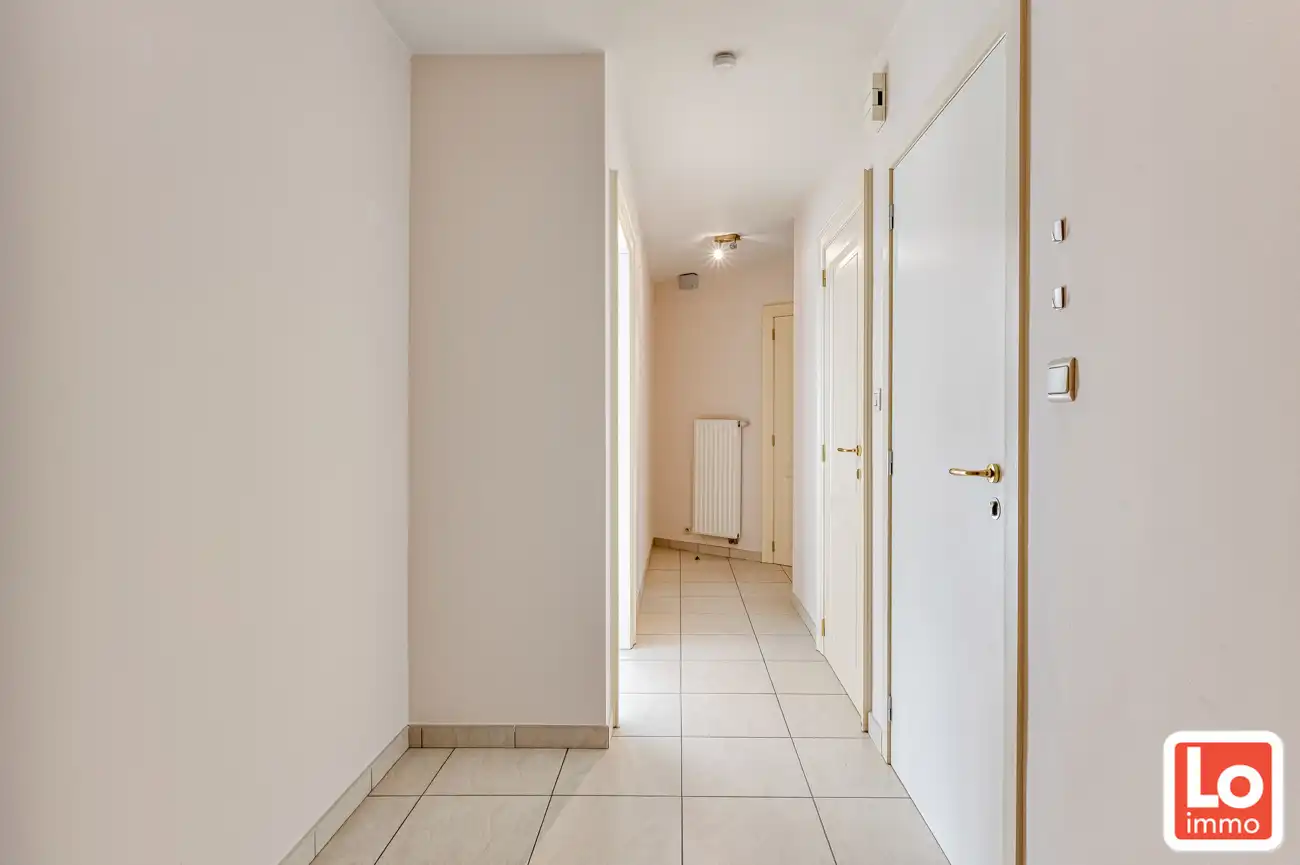 Ruim 2 slpk appartement met ZW-gericht terras op toplocatie! foto 11