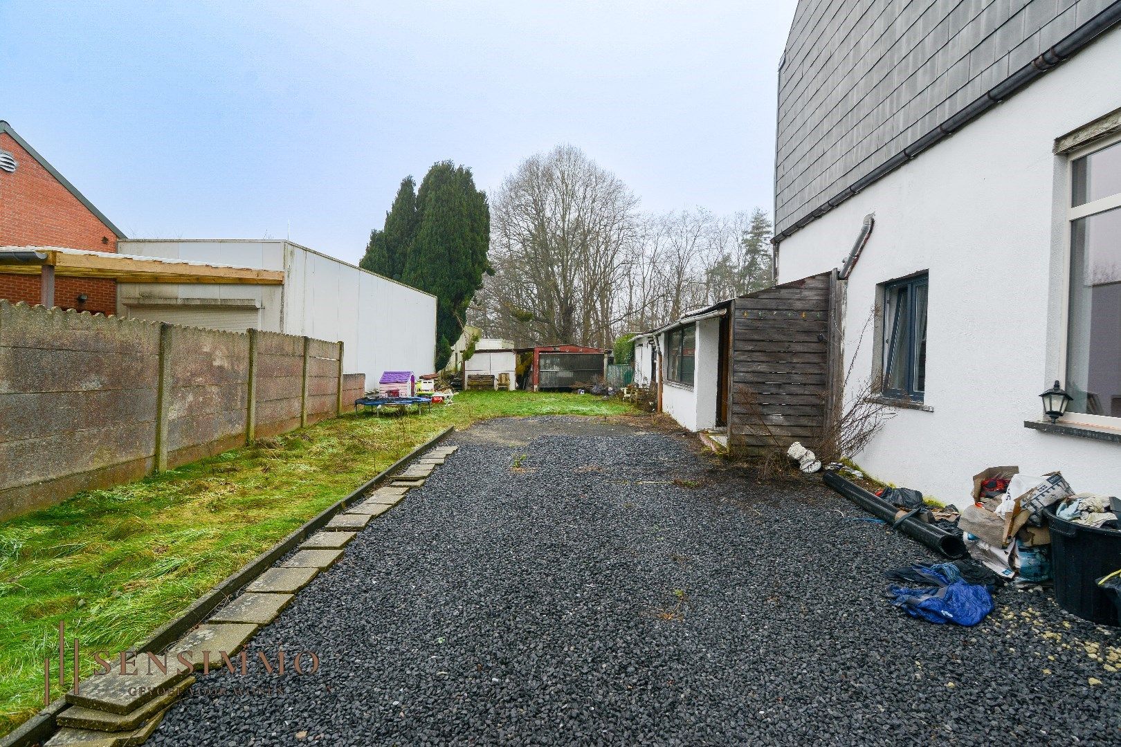 Halfopen bebouwing met potentieel op toplocatie in Leopoldsburg! foto 3