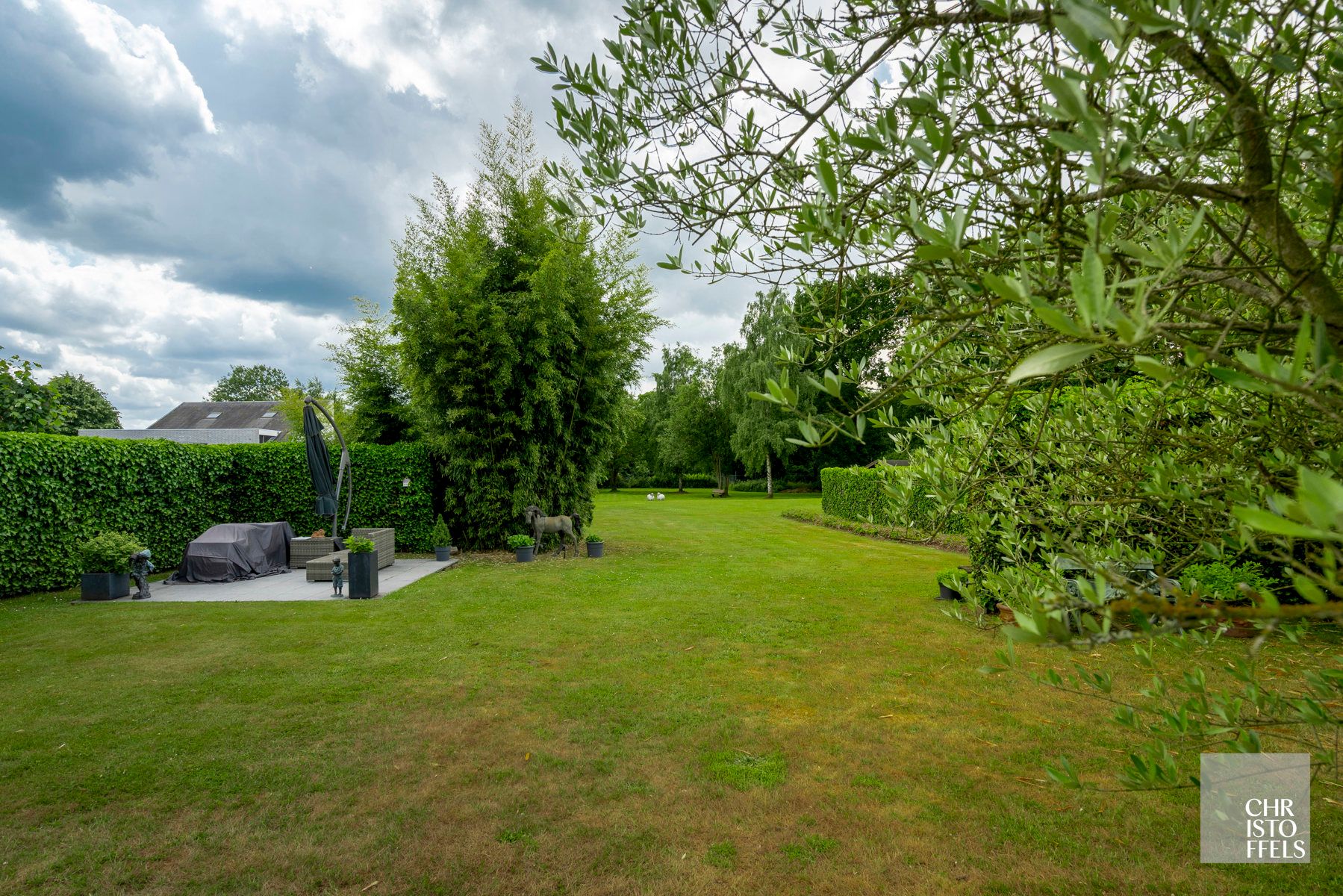 Ruime stijlvolle moderne villa (547m²) op zuid gericht grondperceel van 2.531m² foto 24