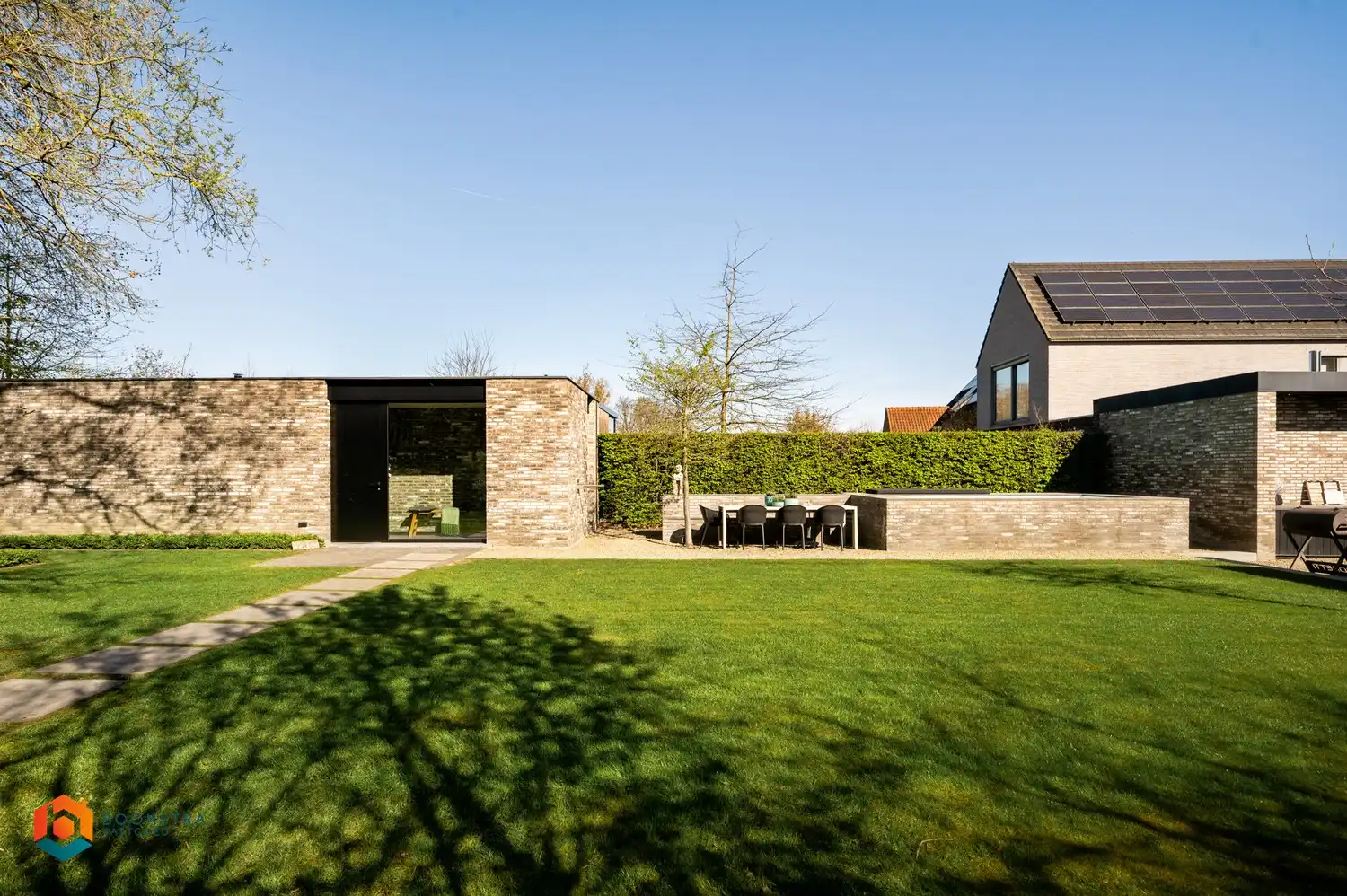 Energiezuinige villa met zwembad, wellness en praktijkruimte op een perceel van 998 m² te Putte foto 4