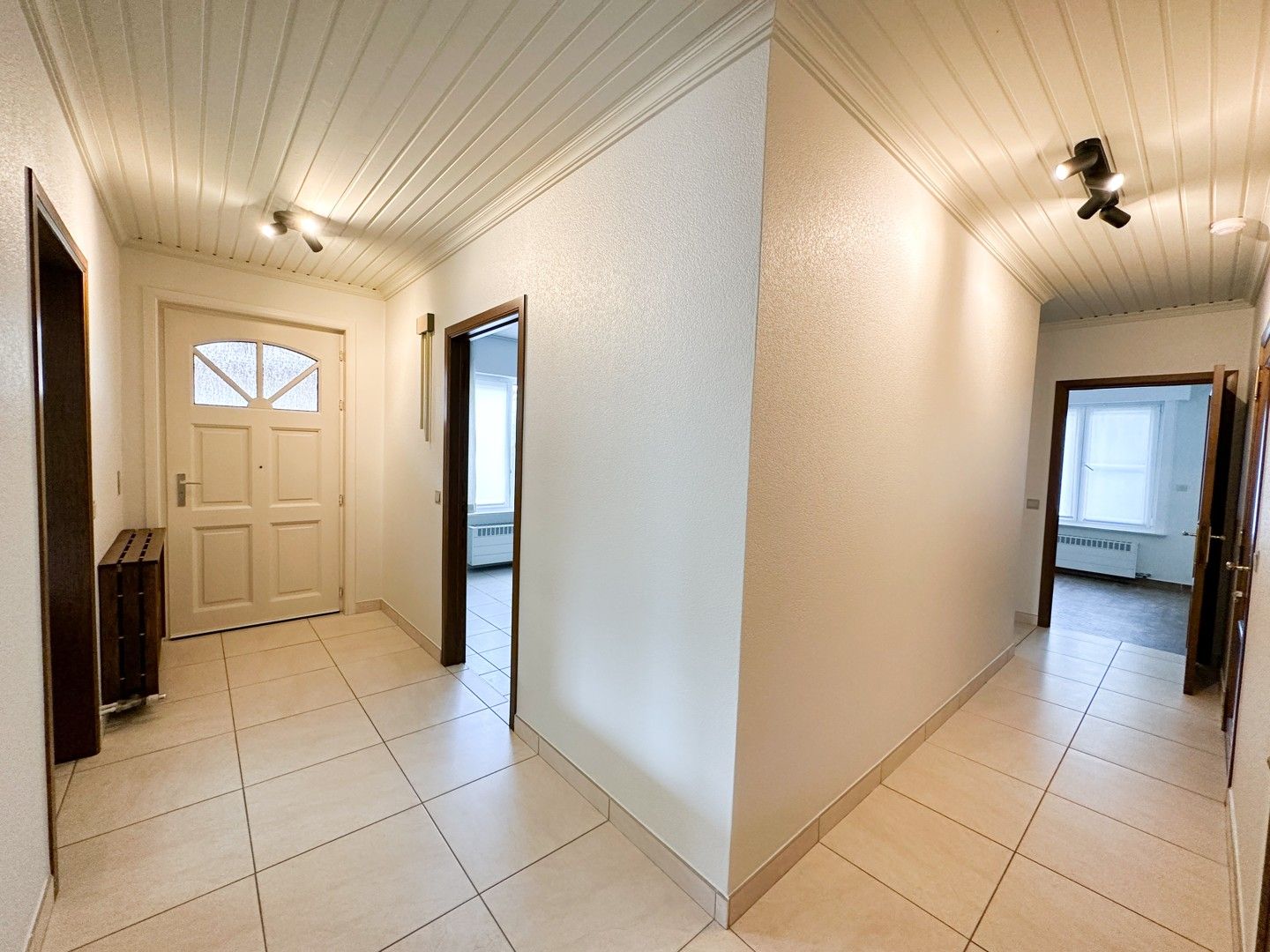 Charmante bungalow met 3 slaapkamers op toplocatie in Tielt! foto 6