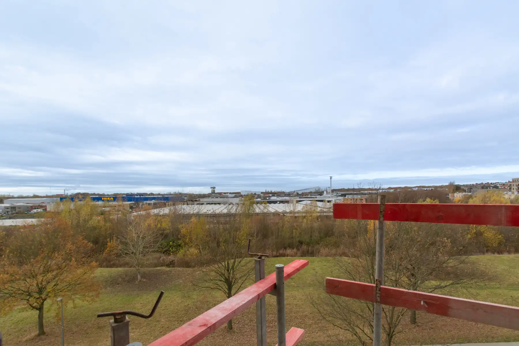 Rustig en comfortabel 2slpk appt. met mooi terras  foto 6