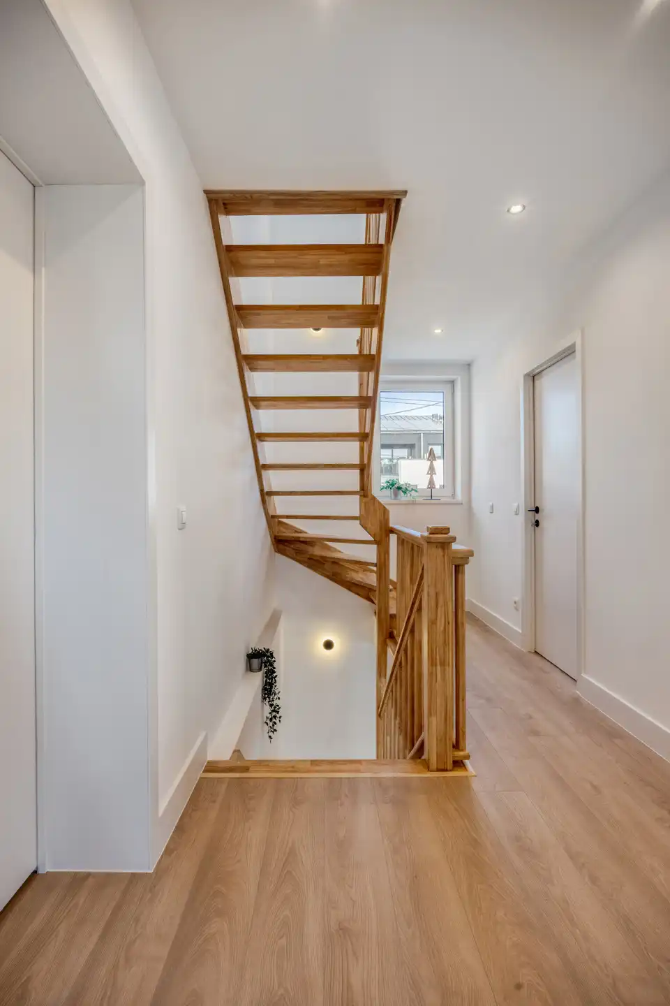 Perfect instapklare woning met 4 slaapkamers foto 12