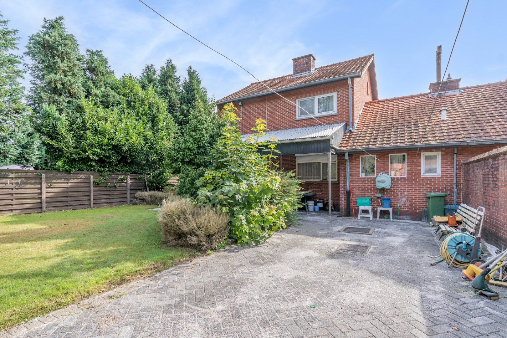 Comfortabele, halfvrijstaande woning op perceel van 7a19ca, rustige ligging! foto 27