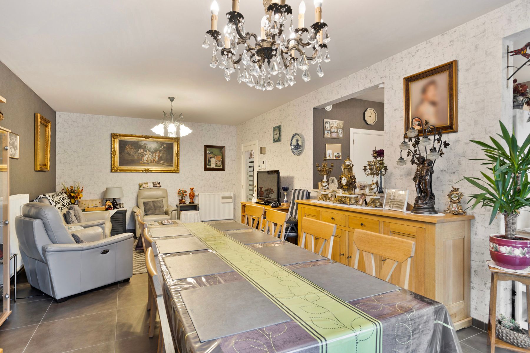 Rustig gelegen gelijkvloersappartement met ruim terras. foto 3