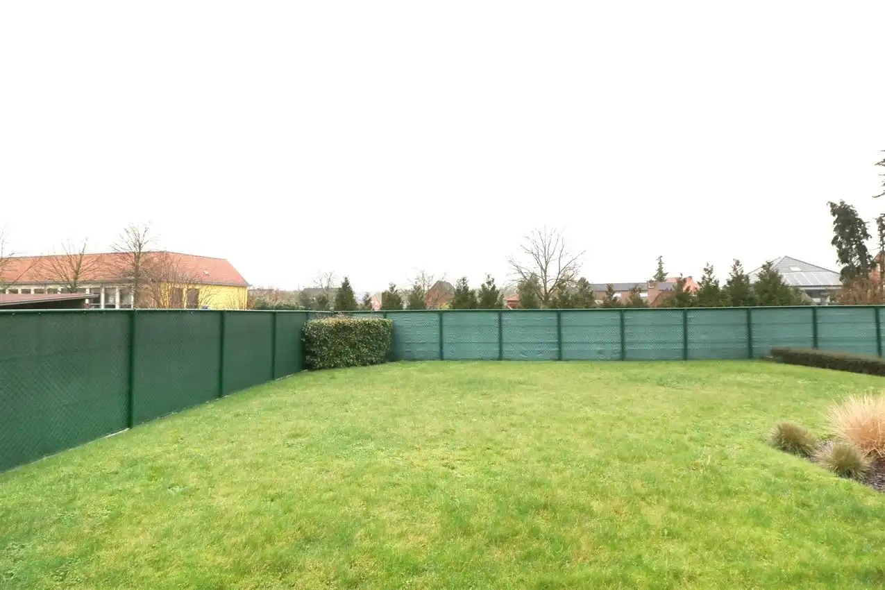 gelijkvloers, westterras, grote tuin, 2 grote slpk., garage  foto 5