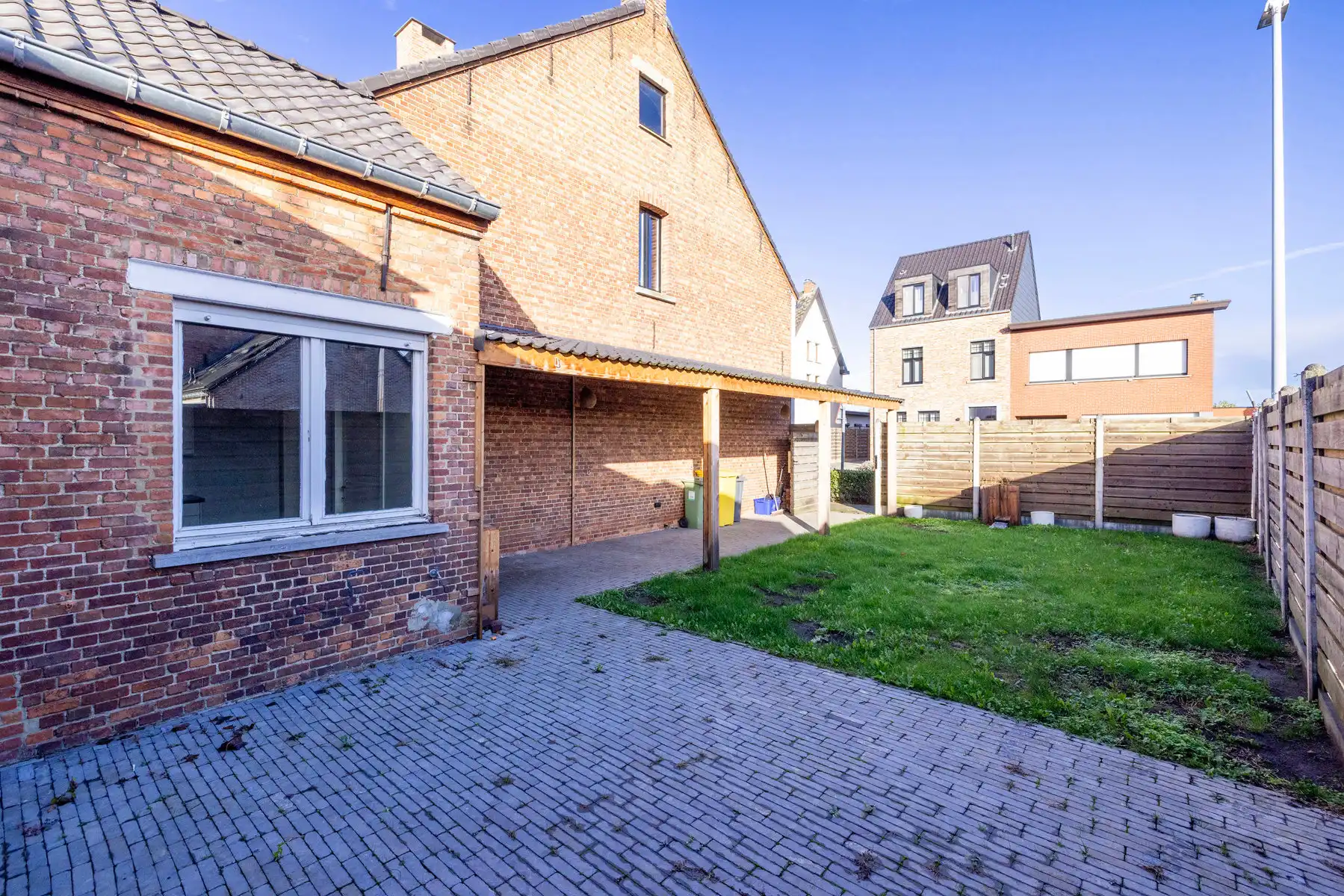 Charmante woning met 2 slpk + polyvalente ruimte en tuin foto 10