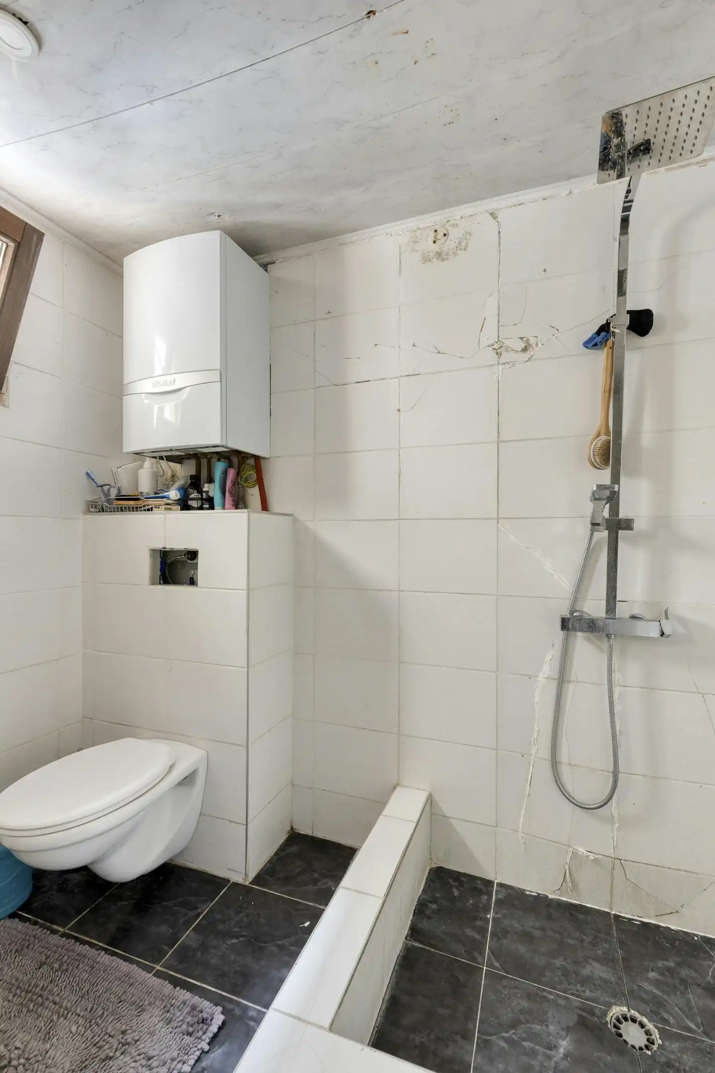 Huis met 6 slaapkamers te koop in Deurne!  foto 9