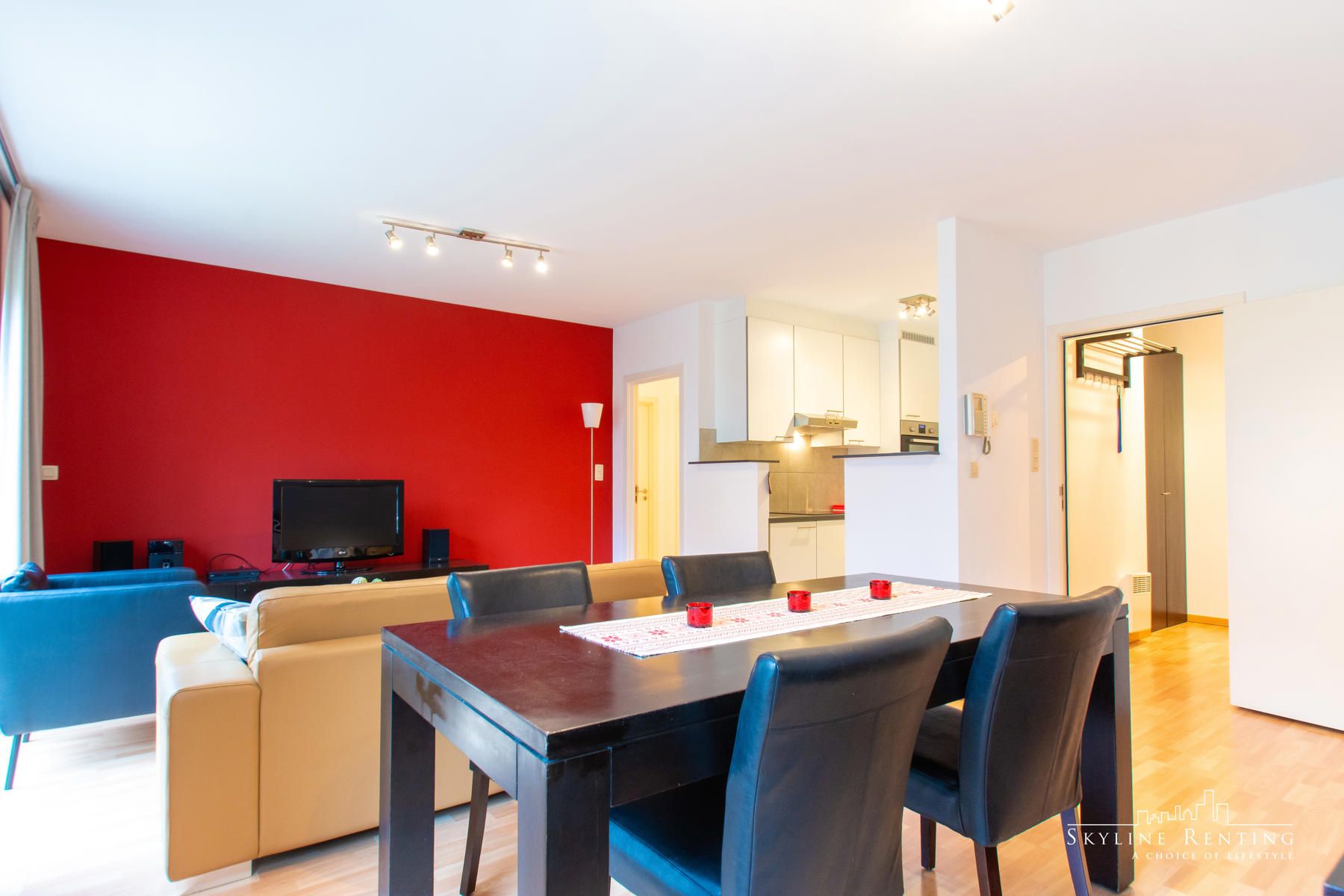 LICHTRIJK - Mooi gemeubeld 2 slpk. appartement foto 3