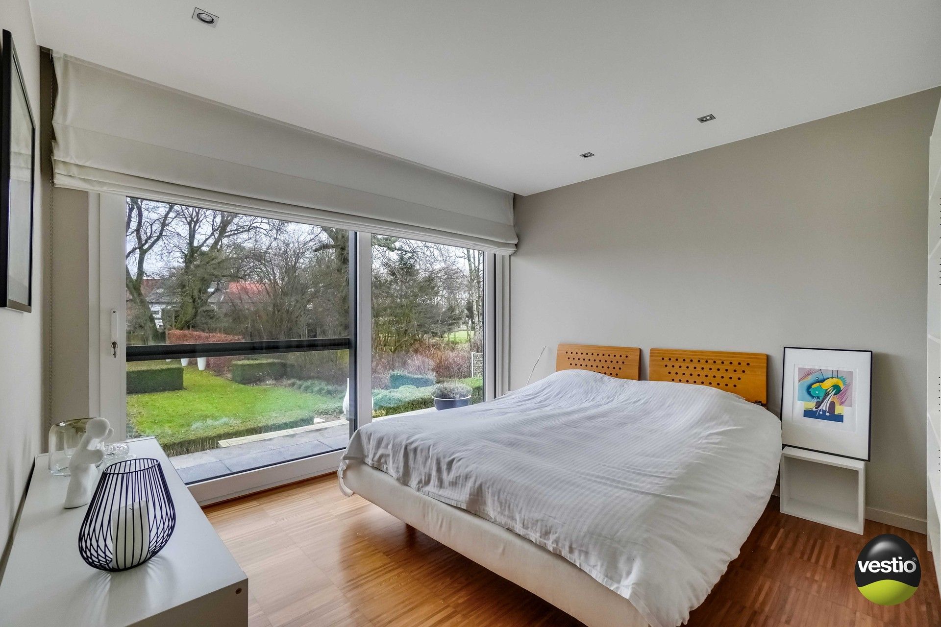 MODERNE, GERENOVEERDE BUNGALOW OP 17,34 ARE foto 25