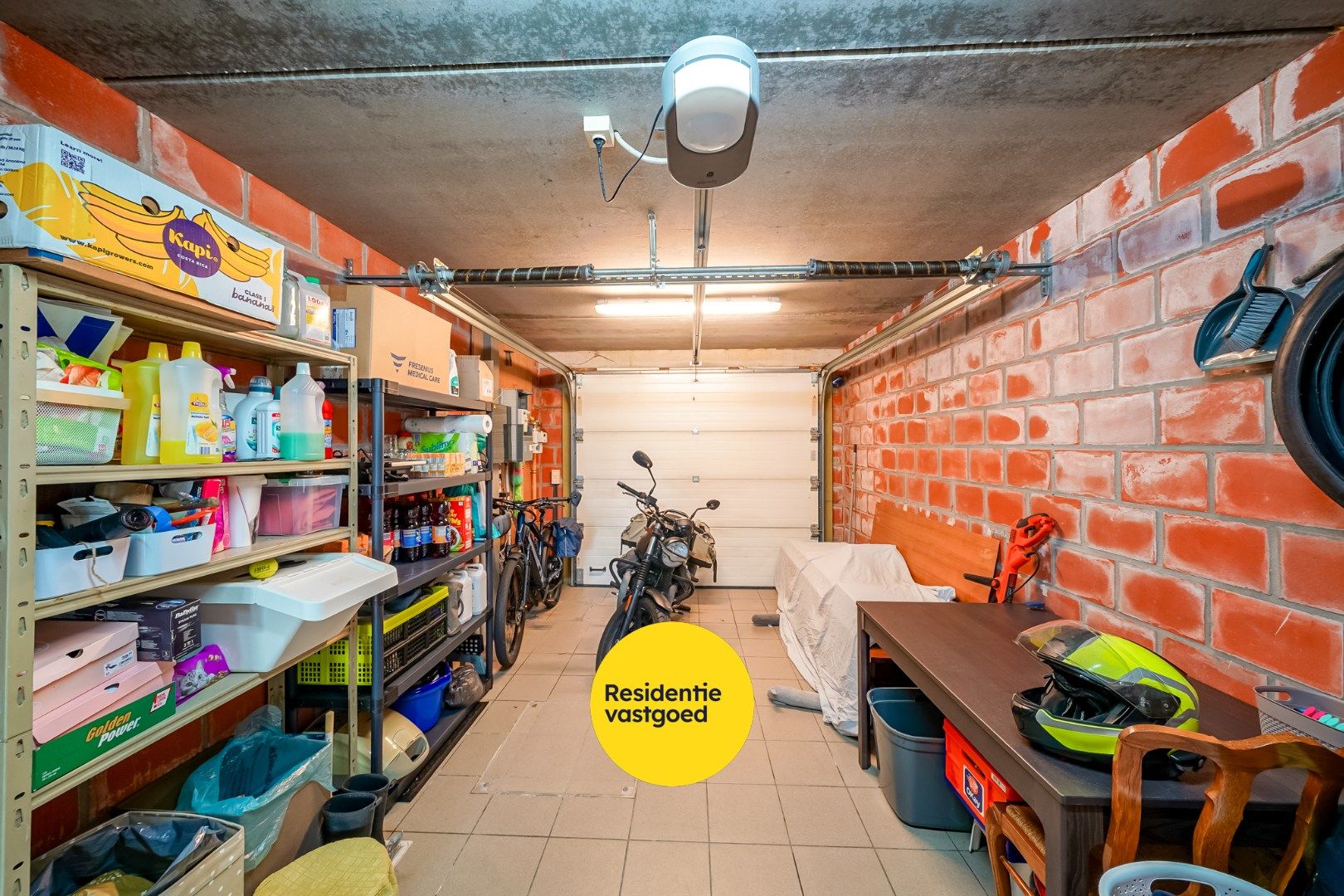 Instapklare woning met 3 kamers, tuin en garage foto 18