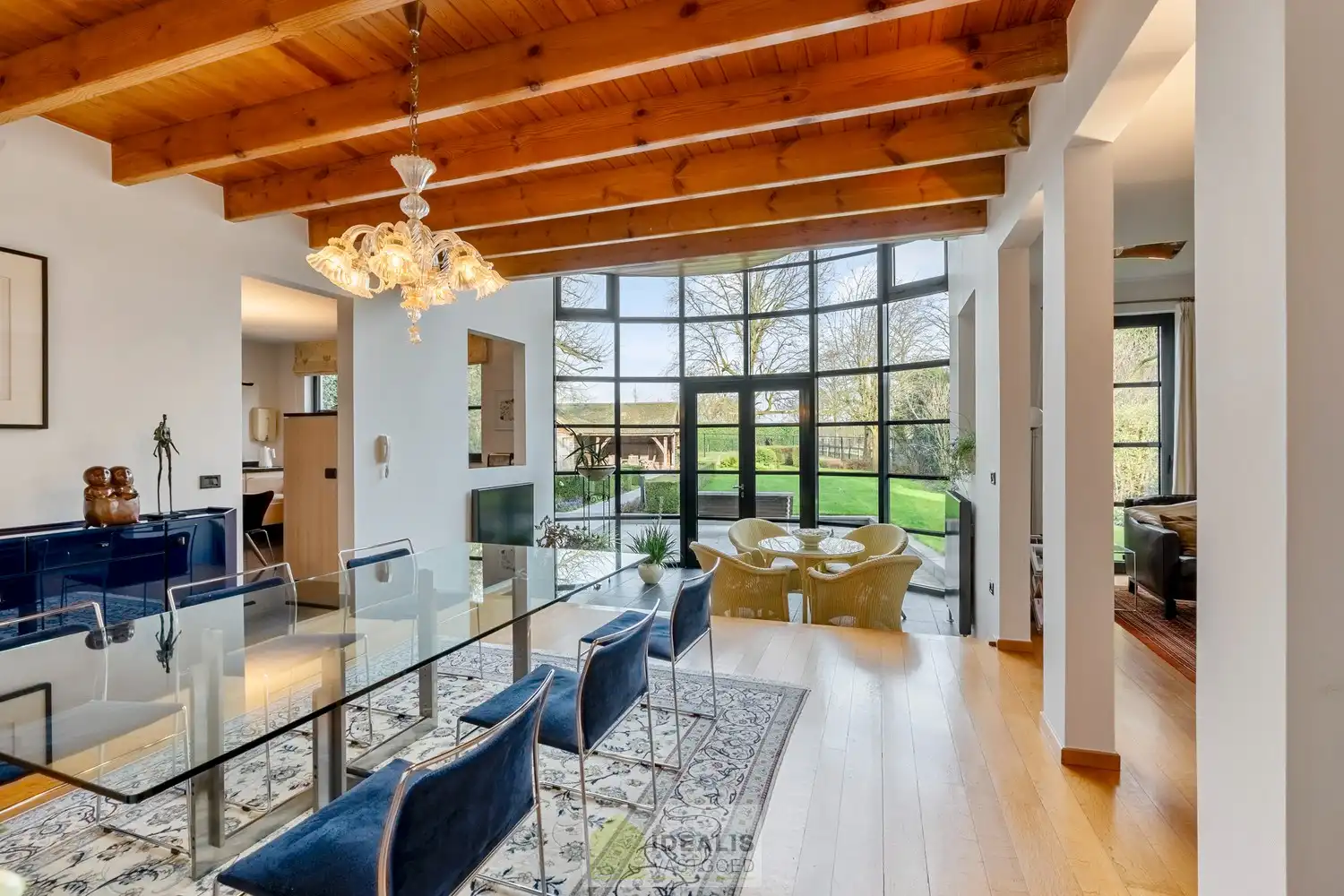 EXTRA RUIME VILLA MET EEN PRACHTIG LICHTRIJKE LEEFRUIMTE, RUIME KEUKEN, 4 SLAAPKAMERS, 2 BADKAMERS EN EEN RUIM PRAKTIJK/KANTOORGEDEELTE OP EEN RIANT EN CENTRAAL PERCEEL VAN MAAR LIEFST 16A 27CA OP EEN GUNSTIGE LOCATIE NABIJ HET CENTRUM VAN ACHEL! foto 14