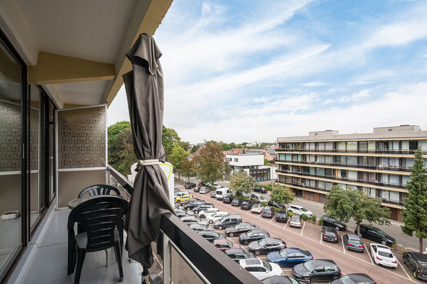 Lichtrijk appartement met twee terrassen en prachtig vergezicht in Eeklo foto 16