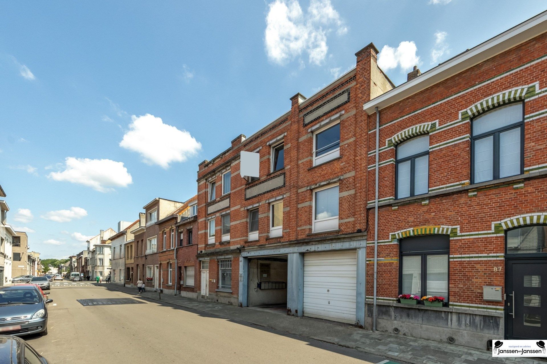 Ruim appartement in voormalige suikerfabriek Merksem foto 26