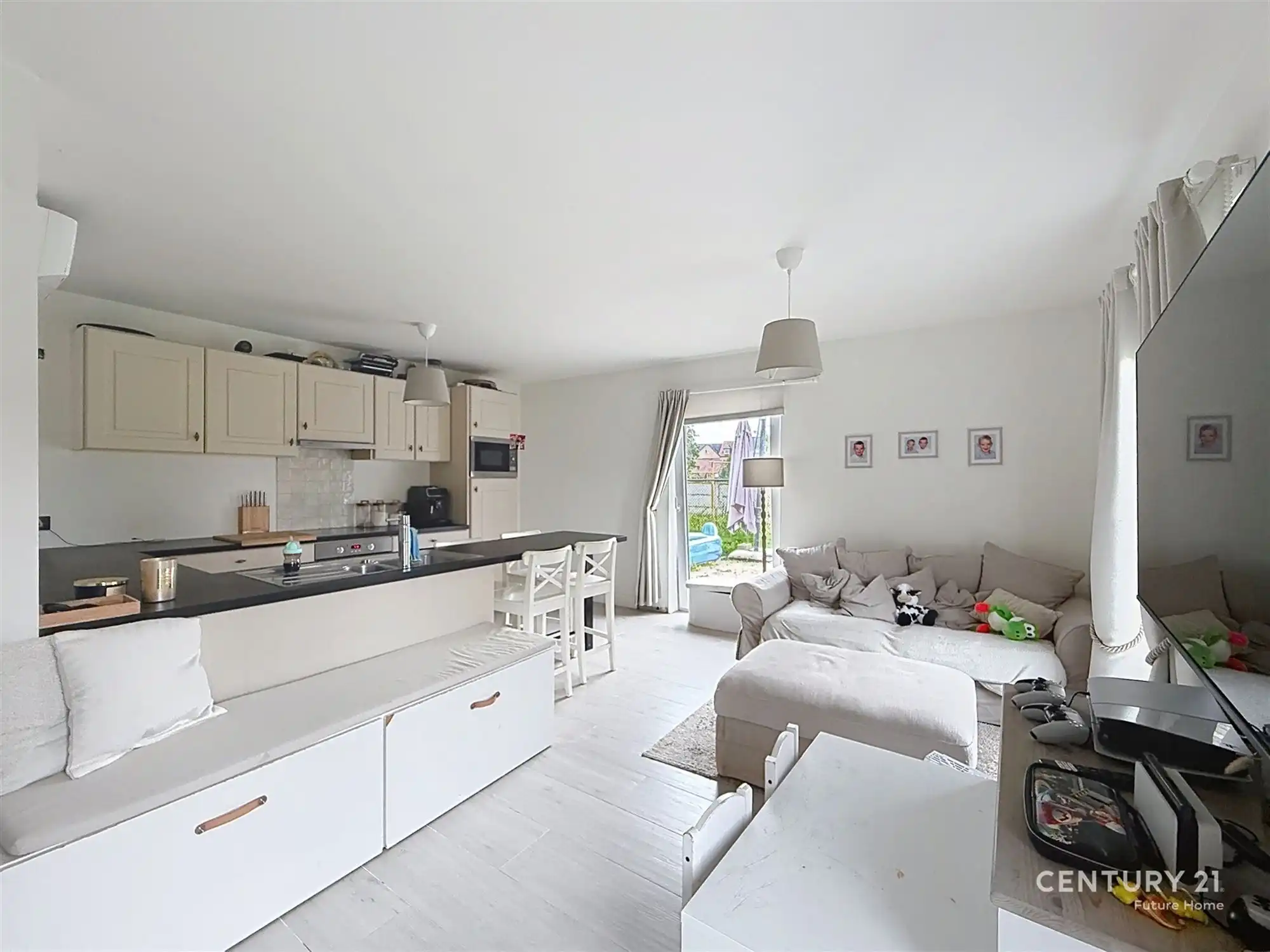 Prachtige ruwbouw woning met afgewerkt bijgebouw te koop! foto 30