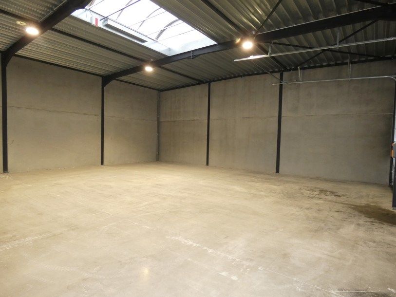 Recente loods, (225 m²),  Industrieterrein Torhout foto 4