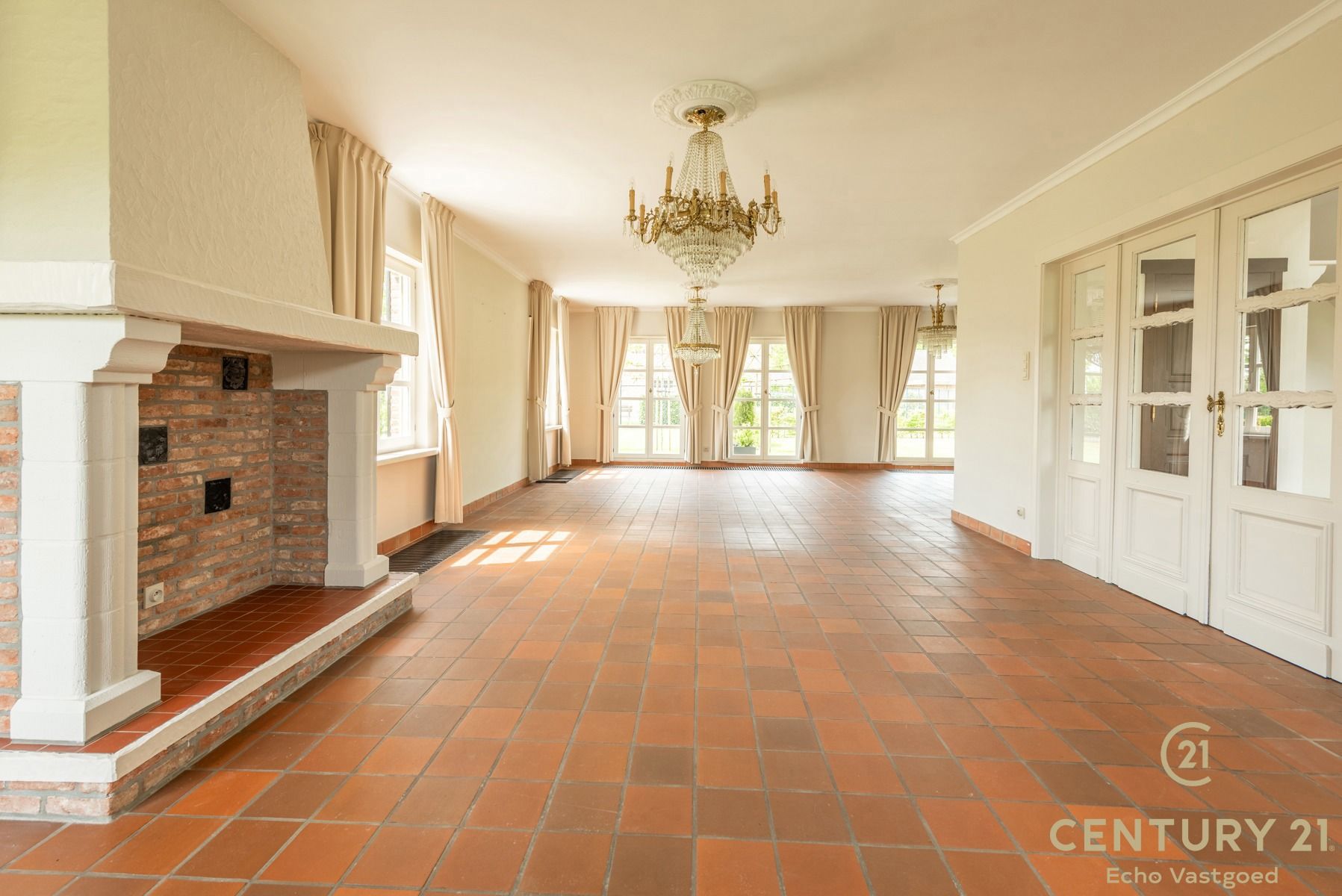 Statige goed onderhouden manoir villa met fraaie tuin   foto 6