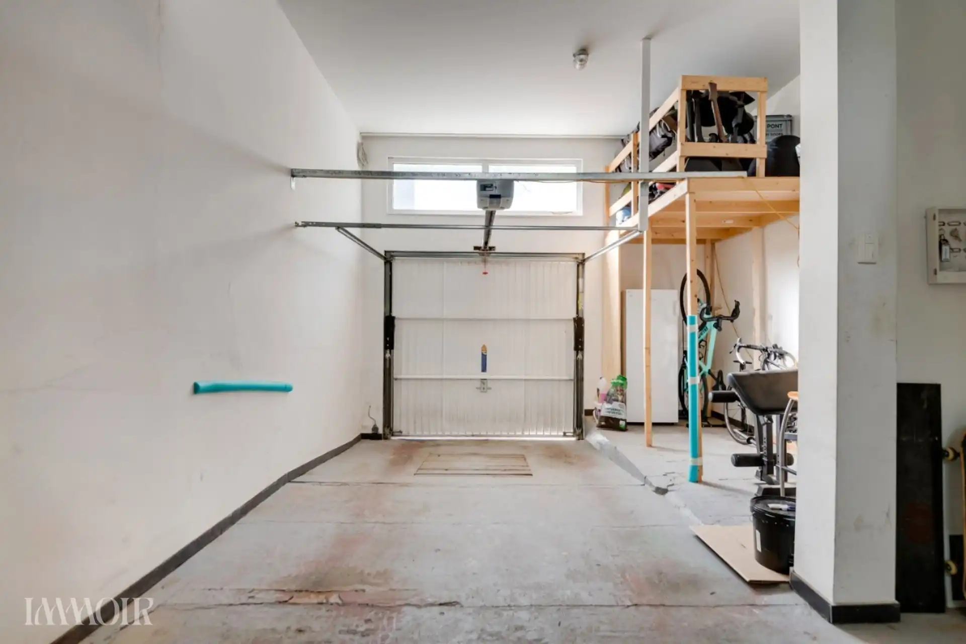 Charmante stadswoning met zeer ruime garage. foto 19