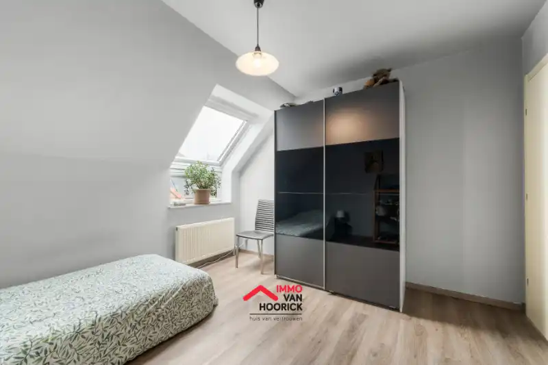 Knappe instapklare woning OB - 3 slpkmrs - 500m² grondopp. foto 16