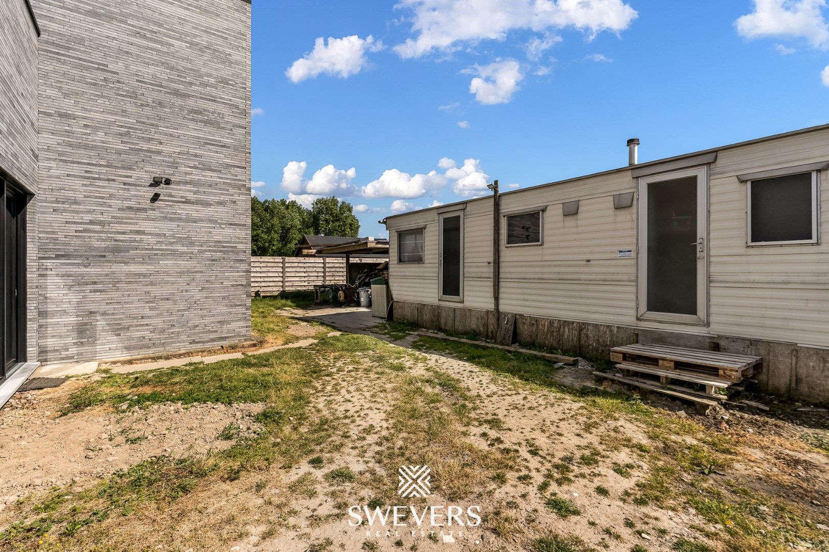 Industrieel chique recent gebouwde woning te Herk-de-Stad  foto 31