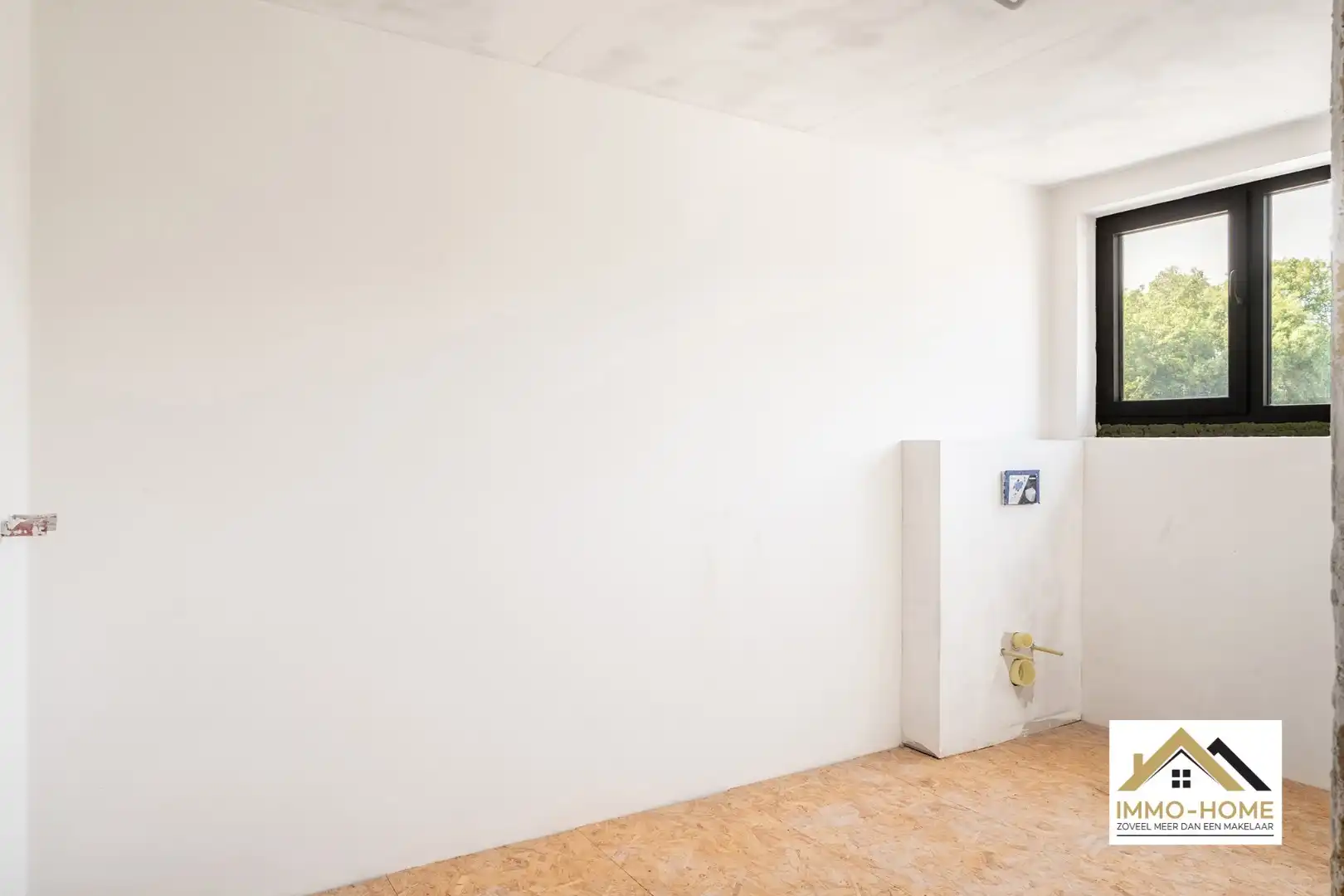 Structureel gerenoveerde woning met tuin foto 12