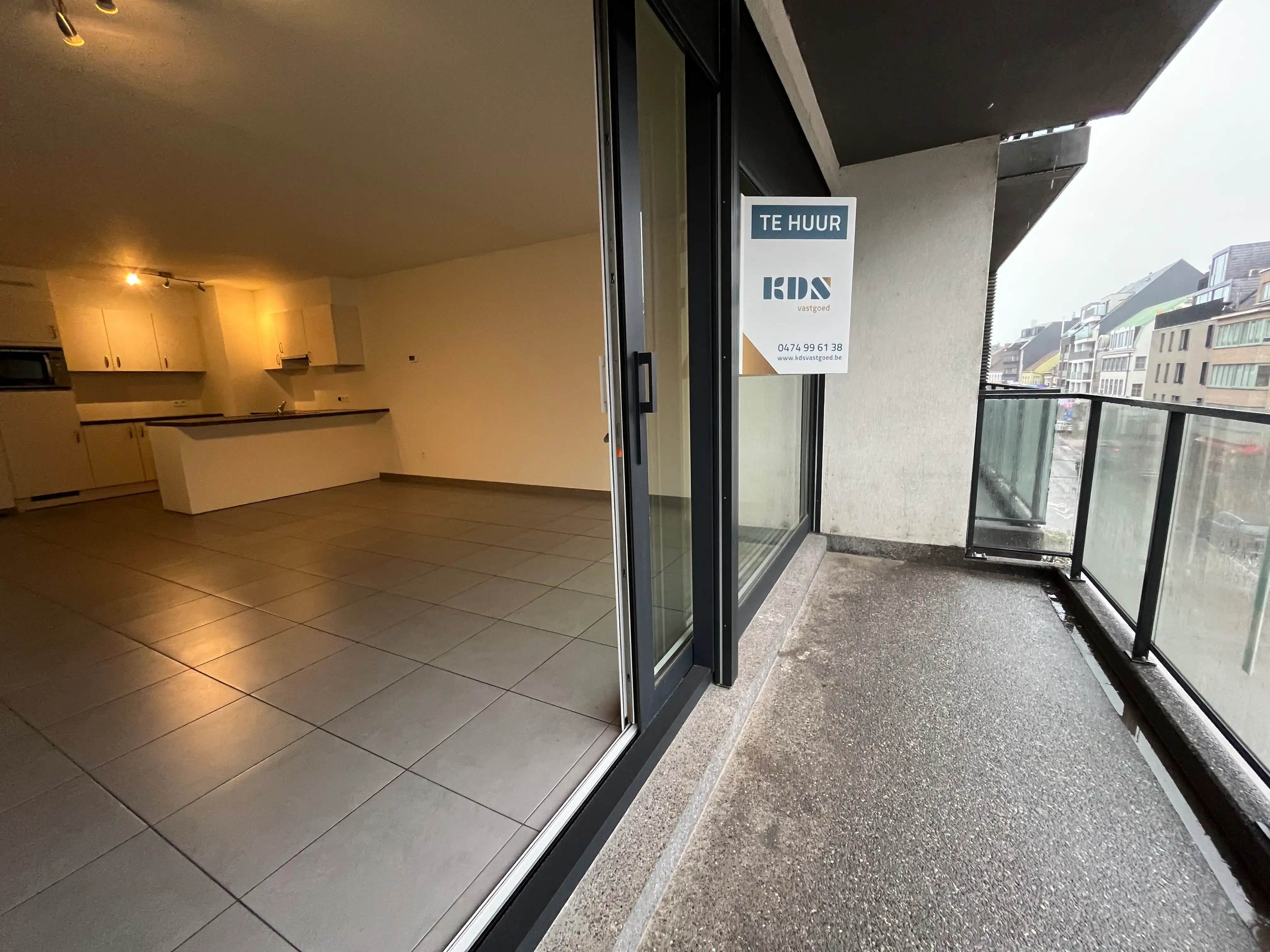 Ruim appartement met aangenaam zonneterras foto 7