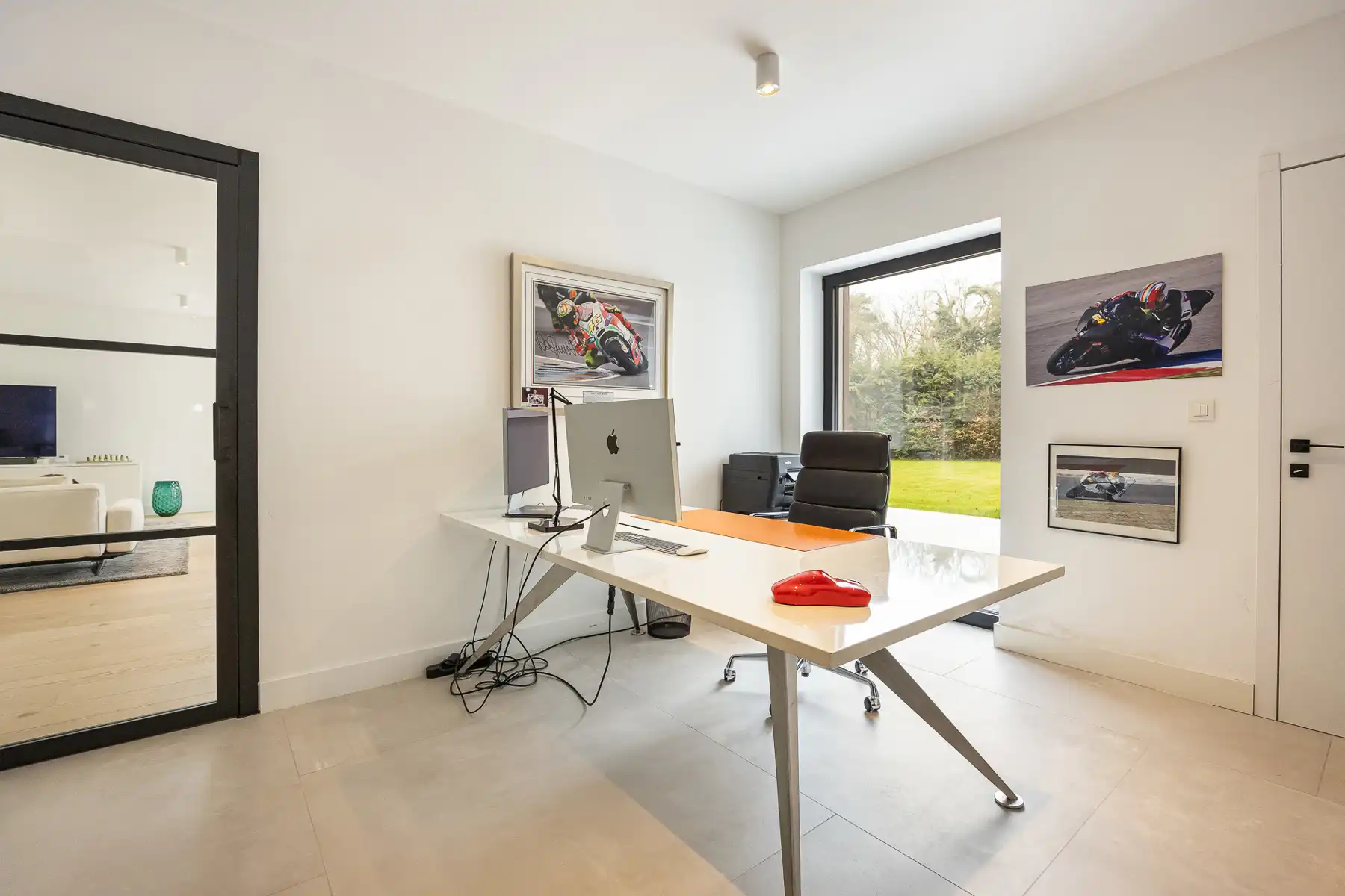 Luxueuze vernieuwbouwvilla met high-end afwerking foto 11