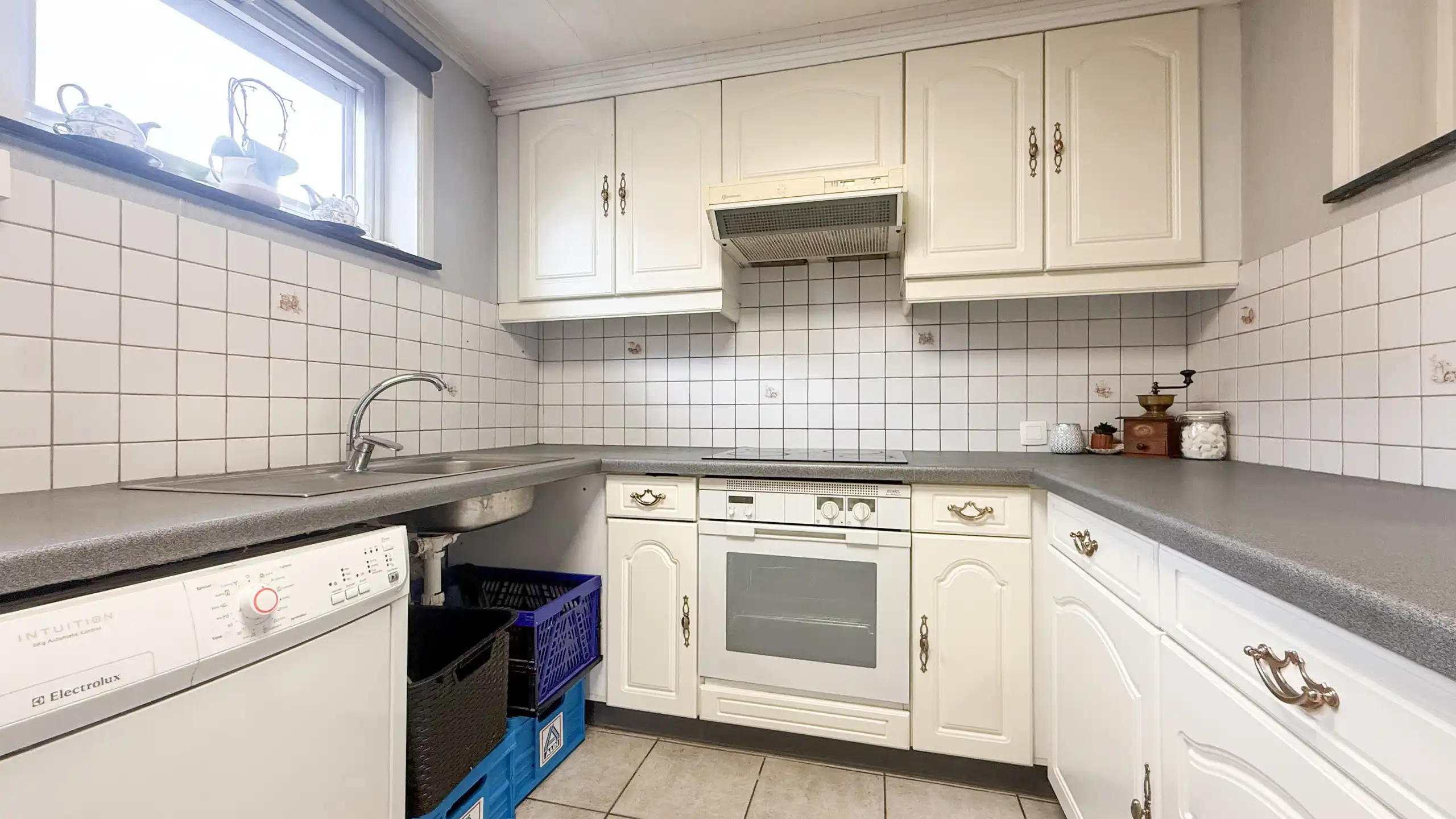 Instapklare woning met 3 slaapkamers op toplocatie! foto 17