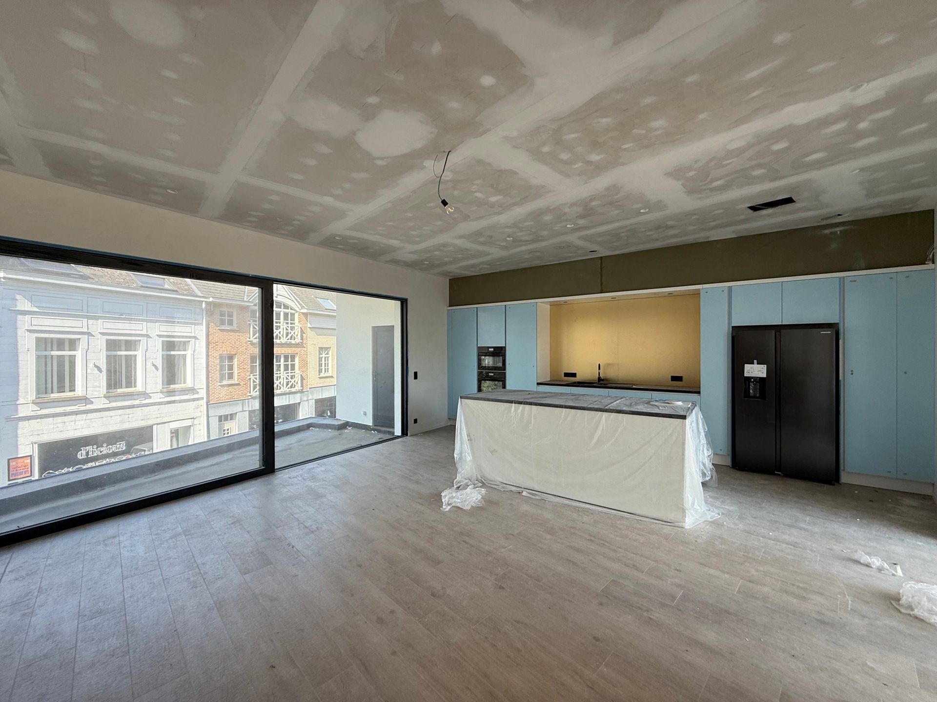 AALST - CENTRUM - Exclusief appartement met staanplaats. foto 8