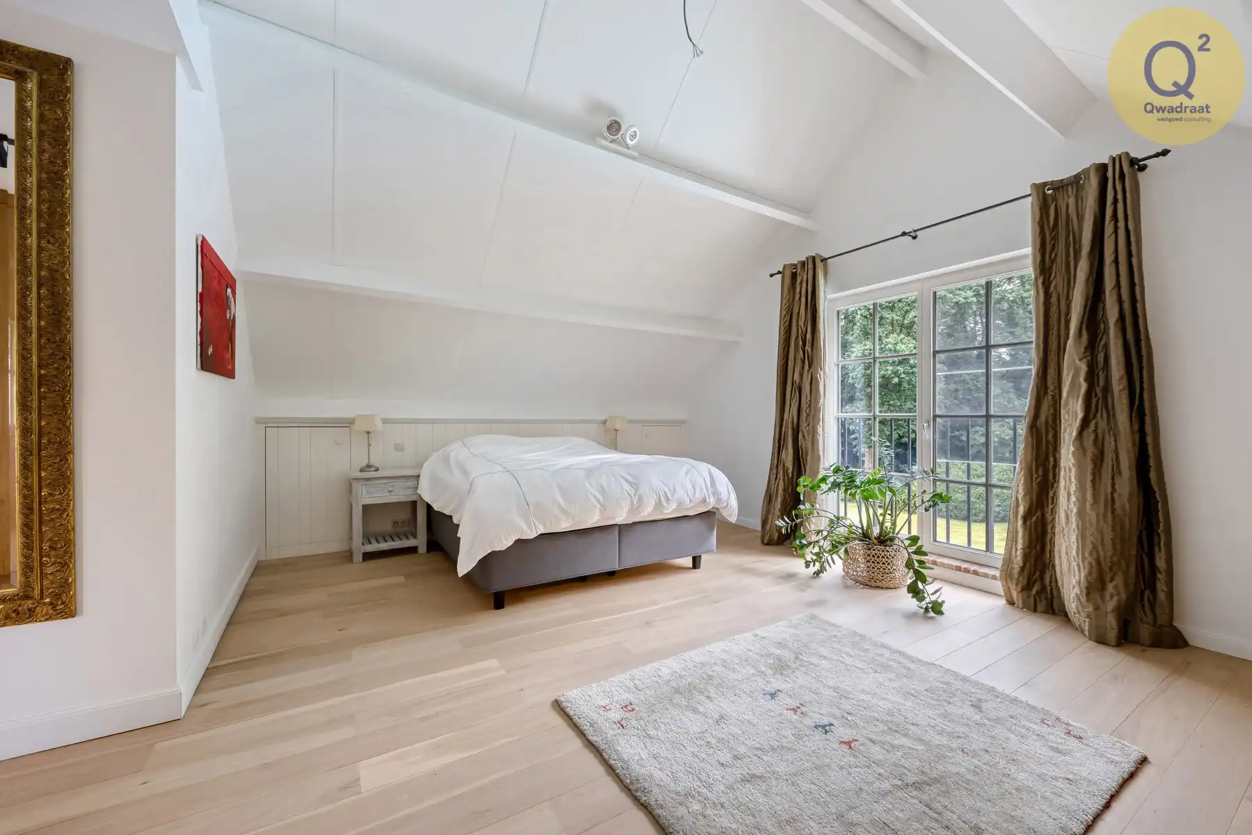 Rustig gelegen villa van met zwembad en poolhouse  foto 25