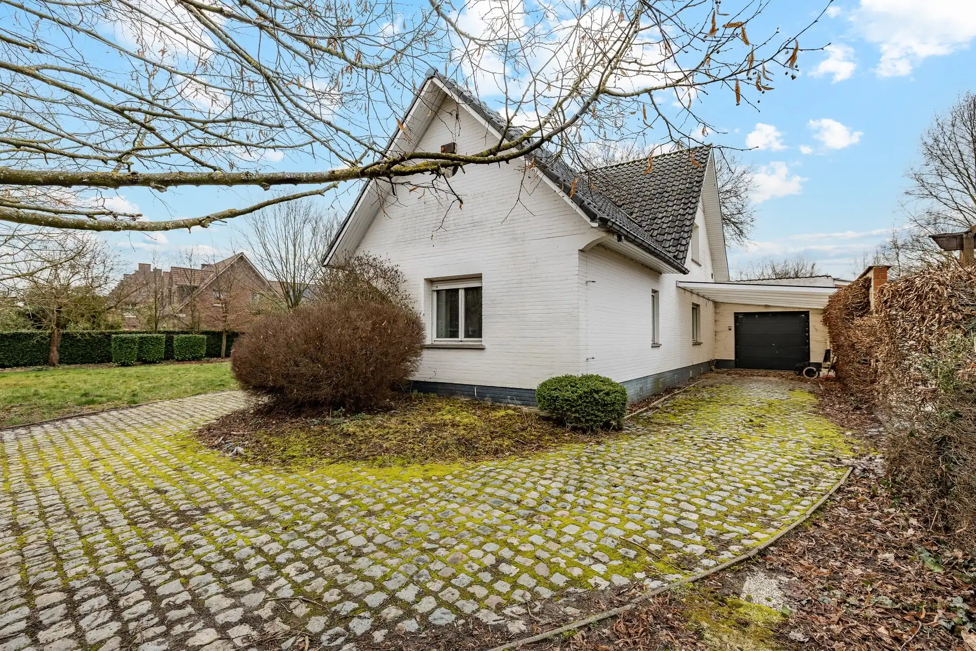 Karaktervolle open bebouwing op 1.094 m² met uitbreidingsmogelijkheden in Gijzegem foto 2