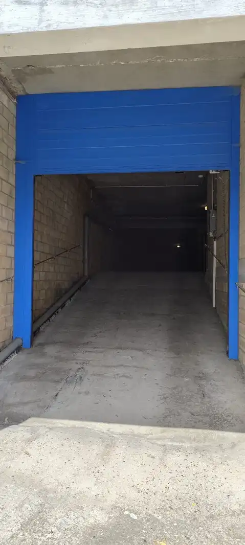 Gesloten garagebox met centrale ligging! foto 3