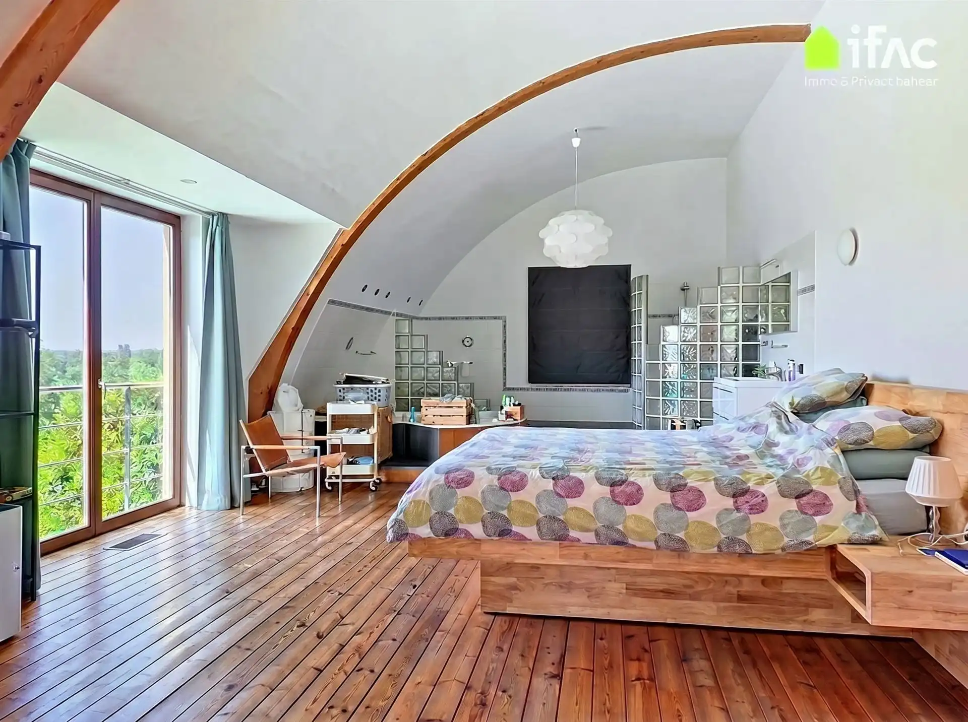 Unieke moderne split-levelvilla met zwembad op 17a83ca foto 25