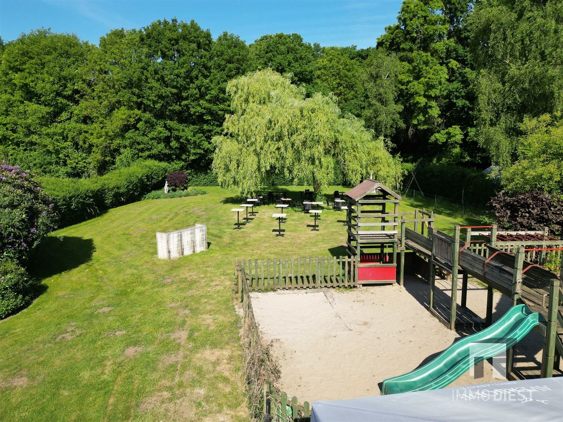 Brasserie - restaurant - feestzaal - privéwoonst foto 66