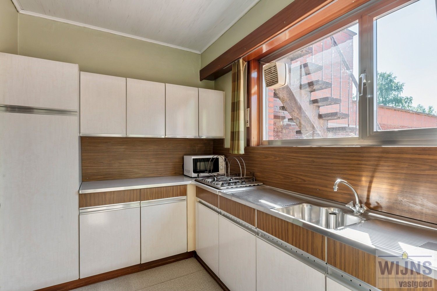 Te renoveren woning met 3 slaapkamers en tuin foto 7