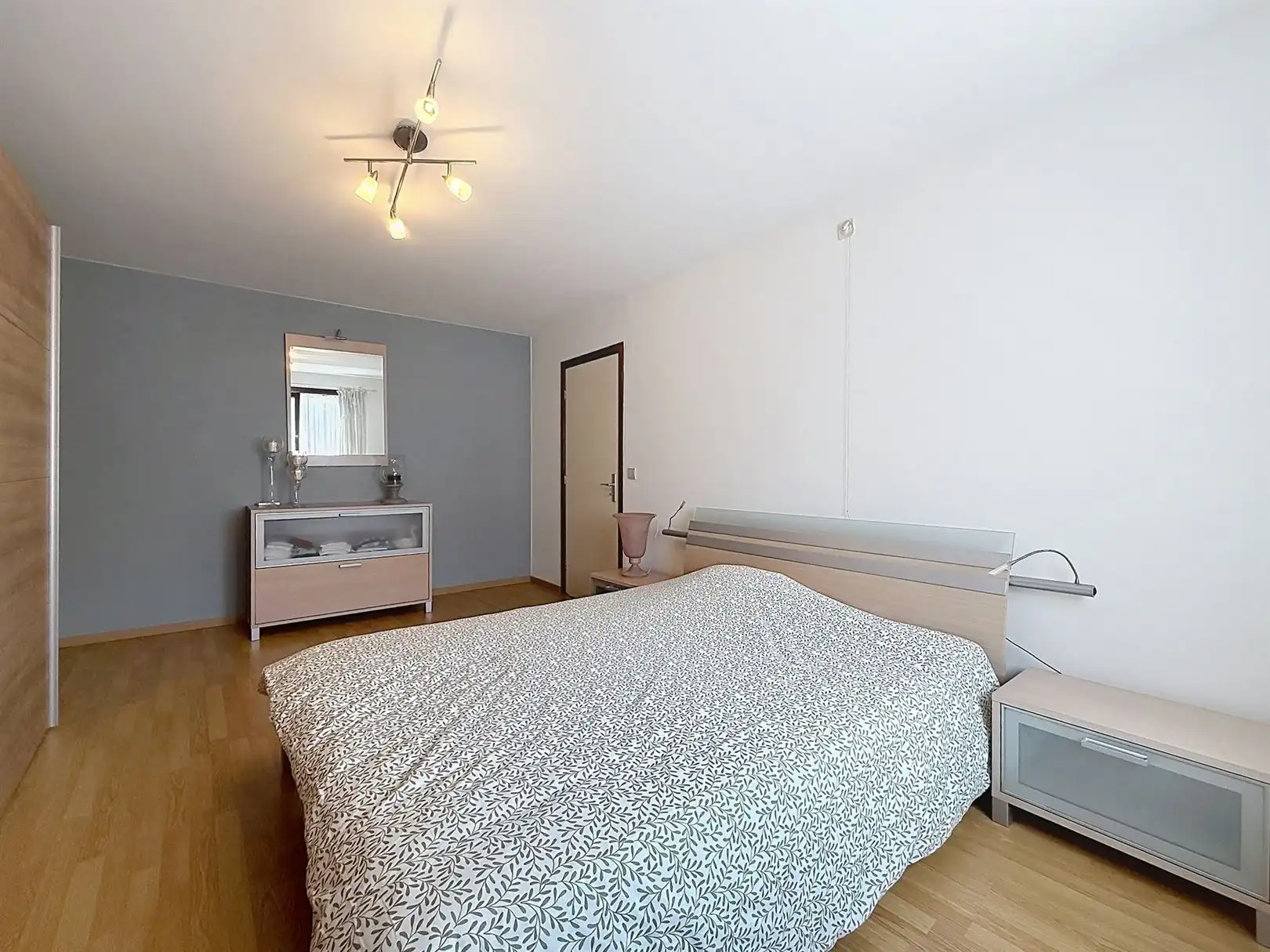Ruime woning met extra woon- of werkpotentieel  foto 55
