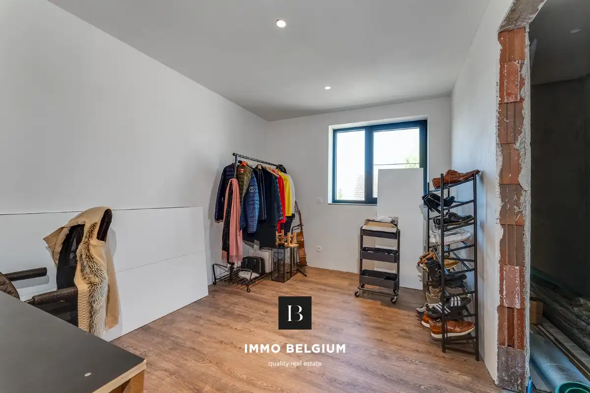 Nieuwbouwvilla onder registratierecht met 4 slaapkamers foto 9