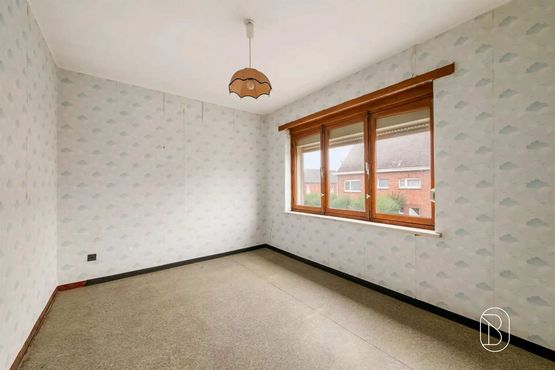 Ruime woning met veel potentieel in Dottignies foto 10