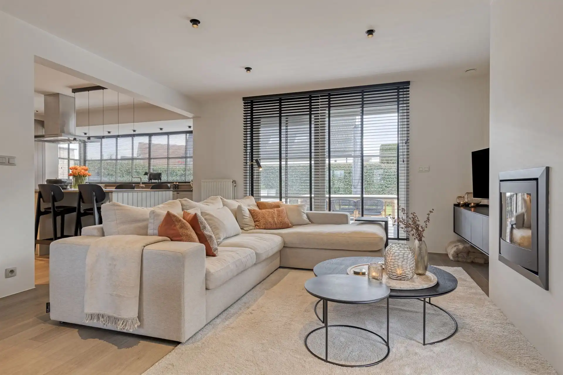 Instapklare woning met 3 slaapkamers, tuin en garage. foto 4