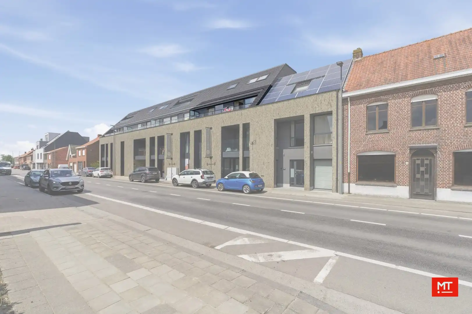 Modern, instapklaar appartement met 2 slpk en zonnig terras in centrum Zonnebeke foto 16
