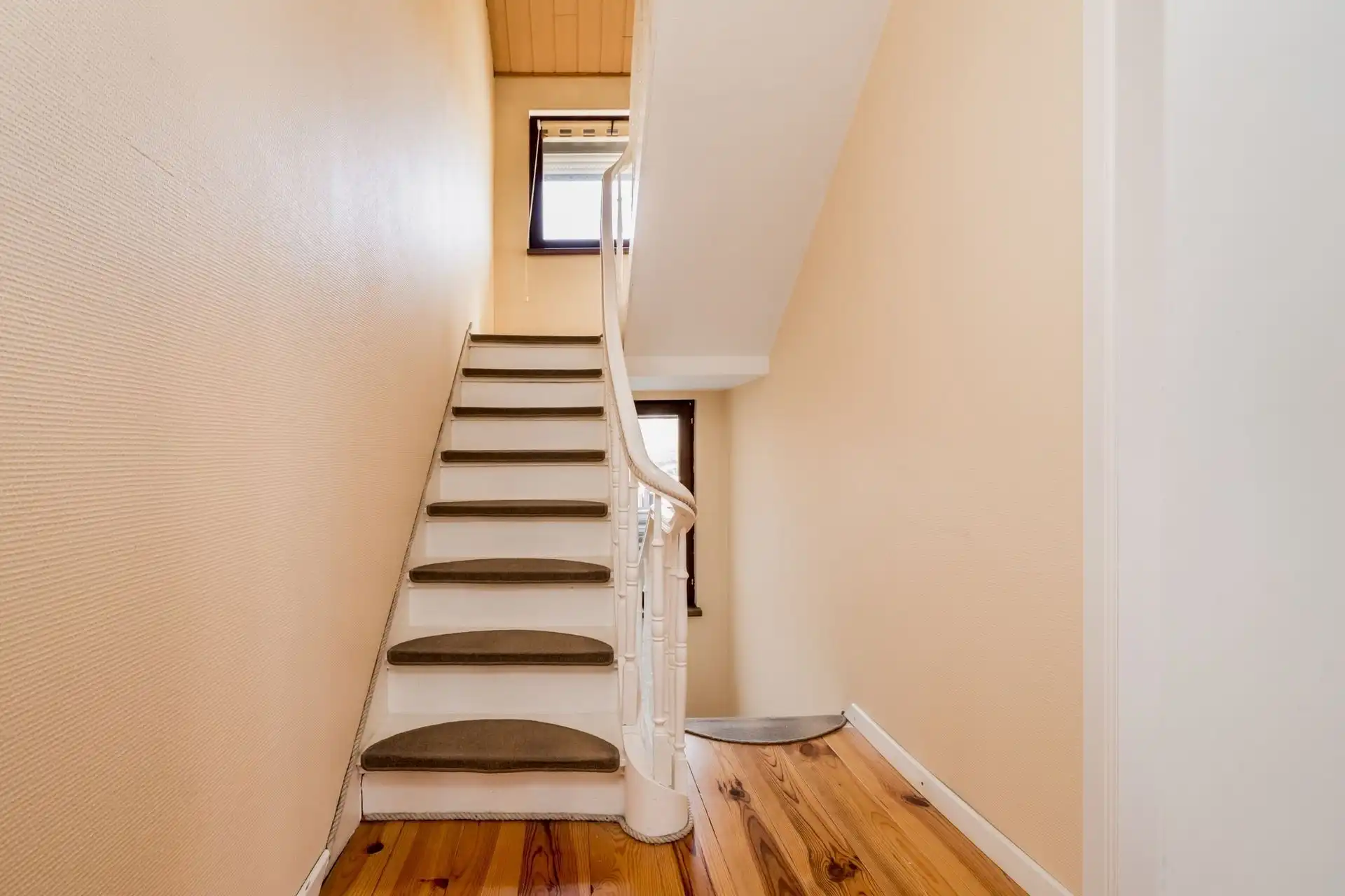 Eengezinswoning met 3 slpks en tuin! foto 20