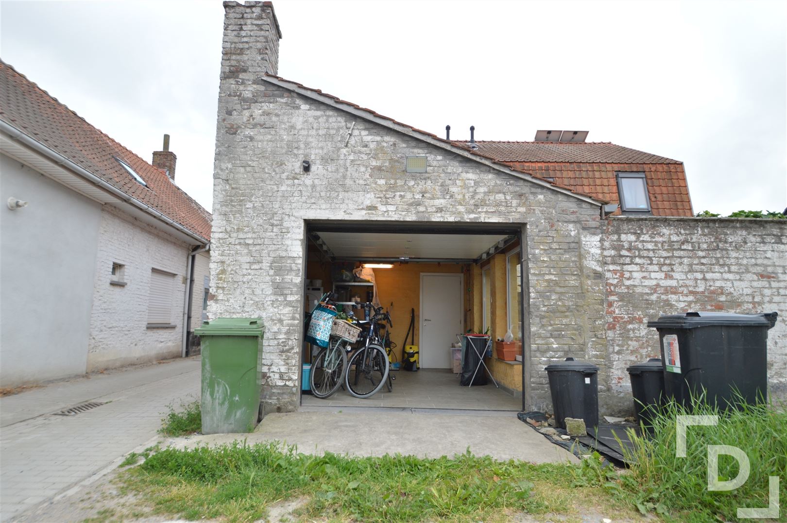 Gezellige stadswoning met tuintje &amp; garage. foto 21
