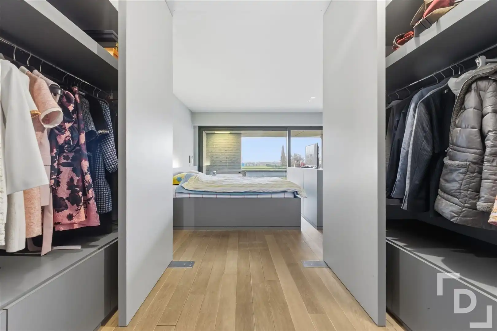 Luxueuze en energiezuinige villa met hoogwaardige afwerking foto 18