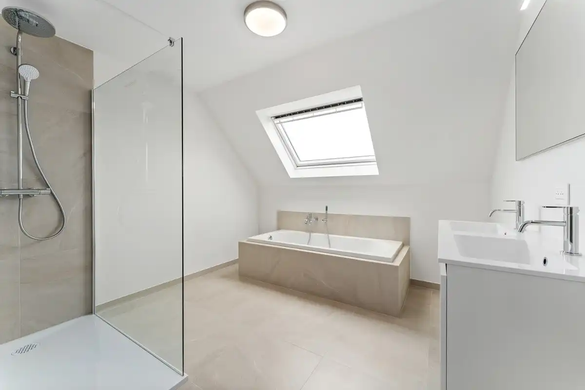 Energiezuinig wonen nabij het centrum van Wingene foto 16