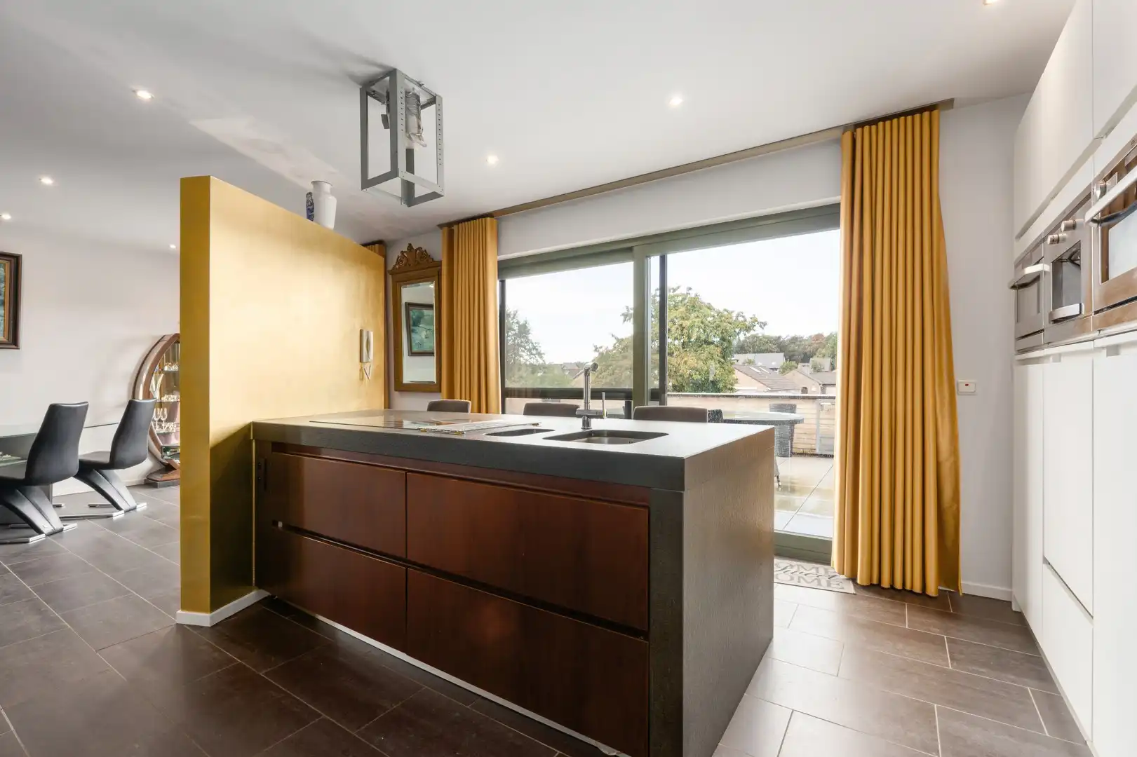 ZEER RUIME DUPLEX MET 3+ SLKS TE KOOP - MAASMECHELEN foto 9