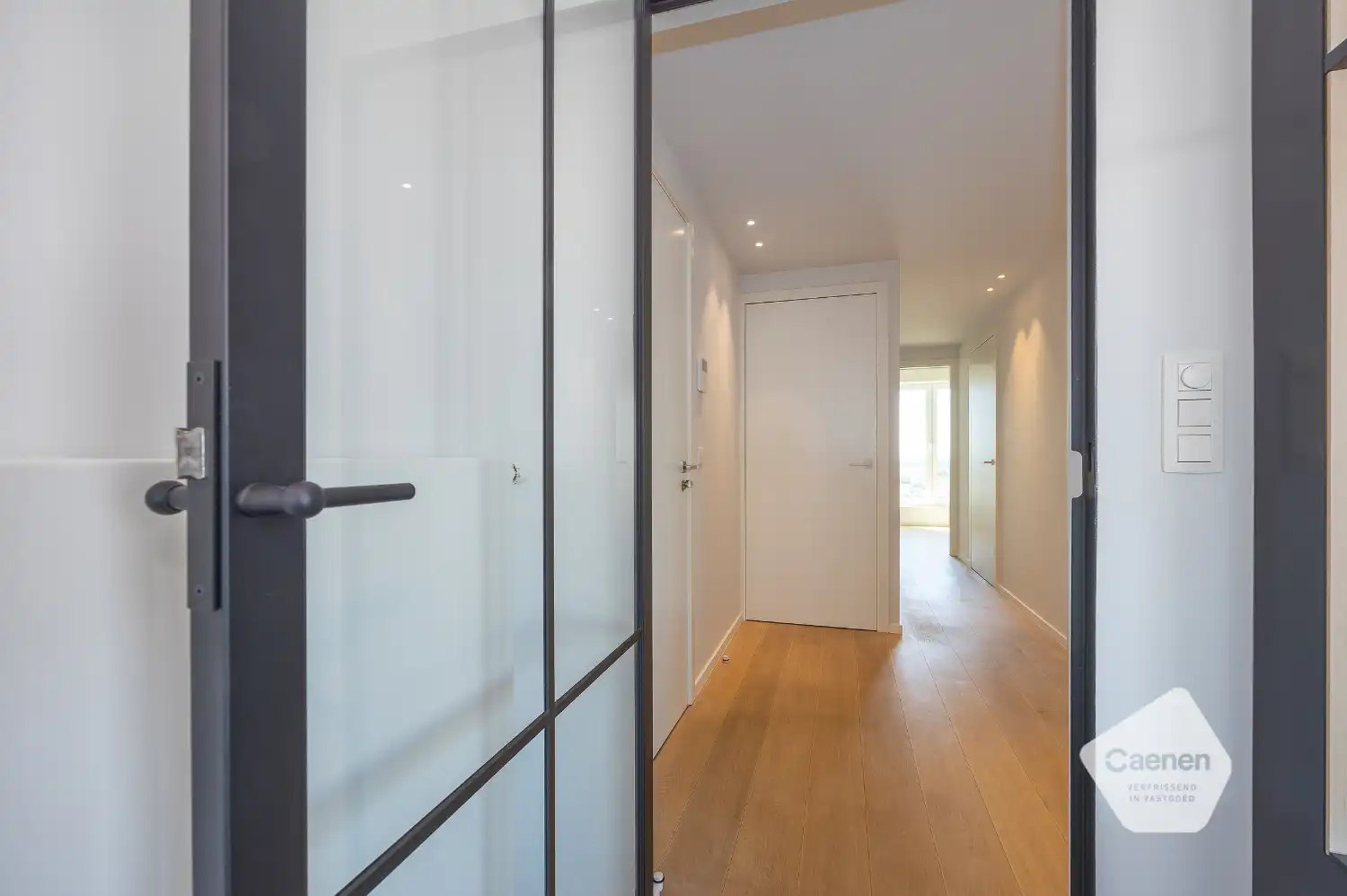 Zeer recent & kwalitatief afgewerkt 3-slaapkamerappartement foto 12